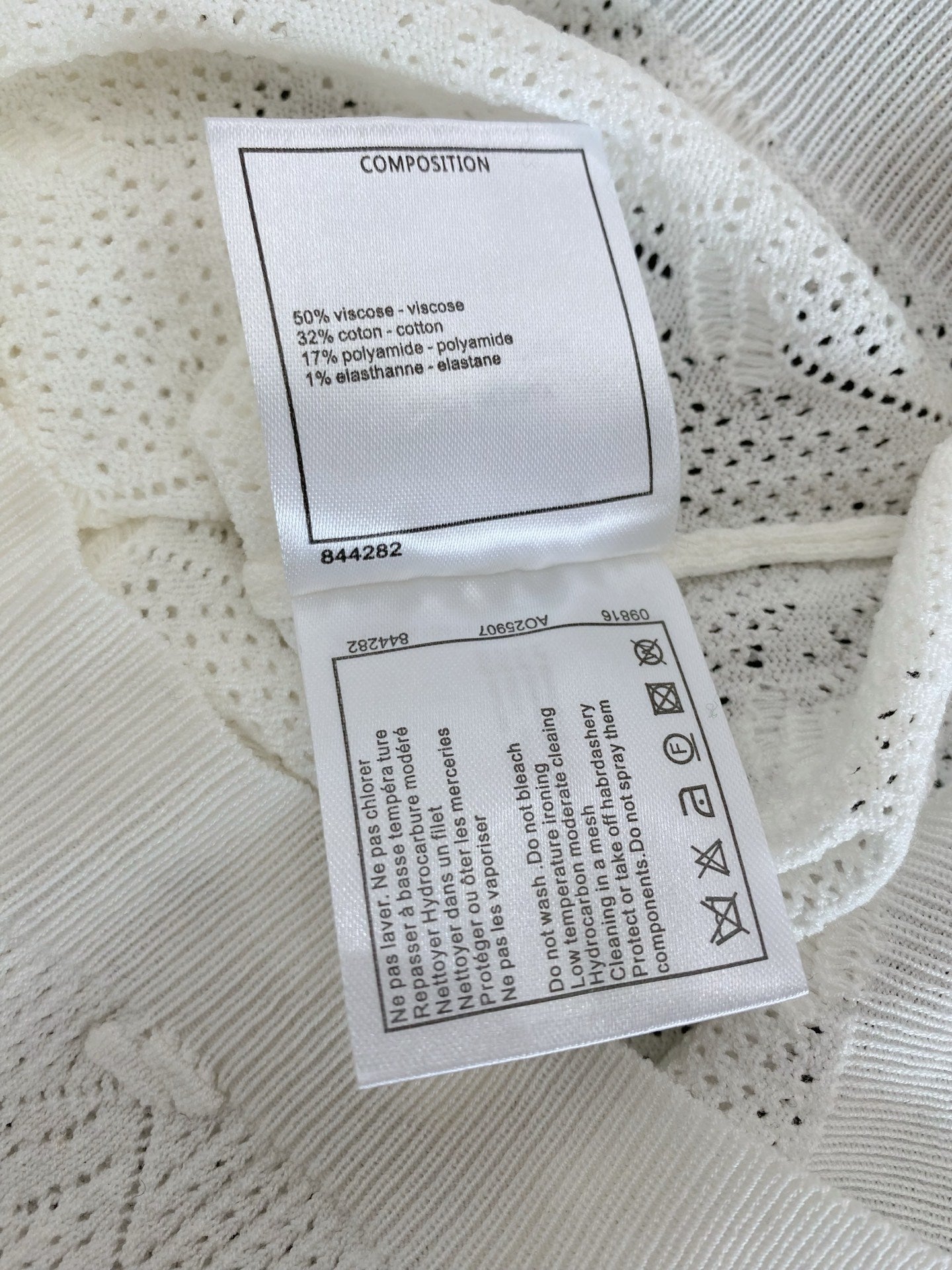 CC 26s V-Neck Textured Knit Cardigan White Cotton Viscose 423132