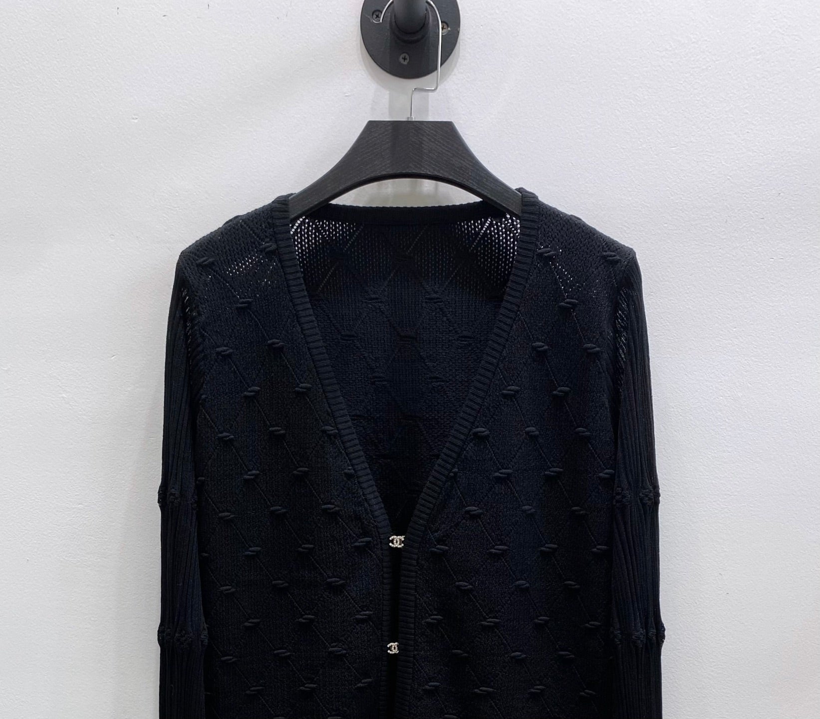 CC 26s V-Neck Textured Knit Cardigan Black Cotton Viscose 423131