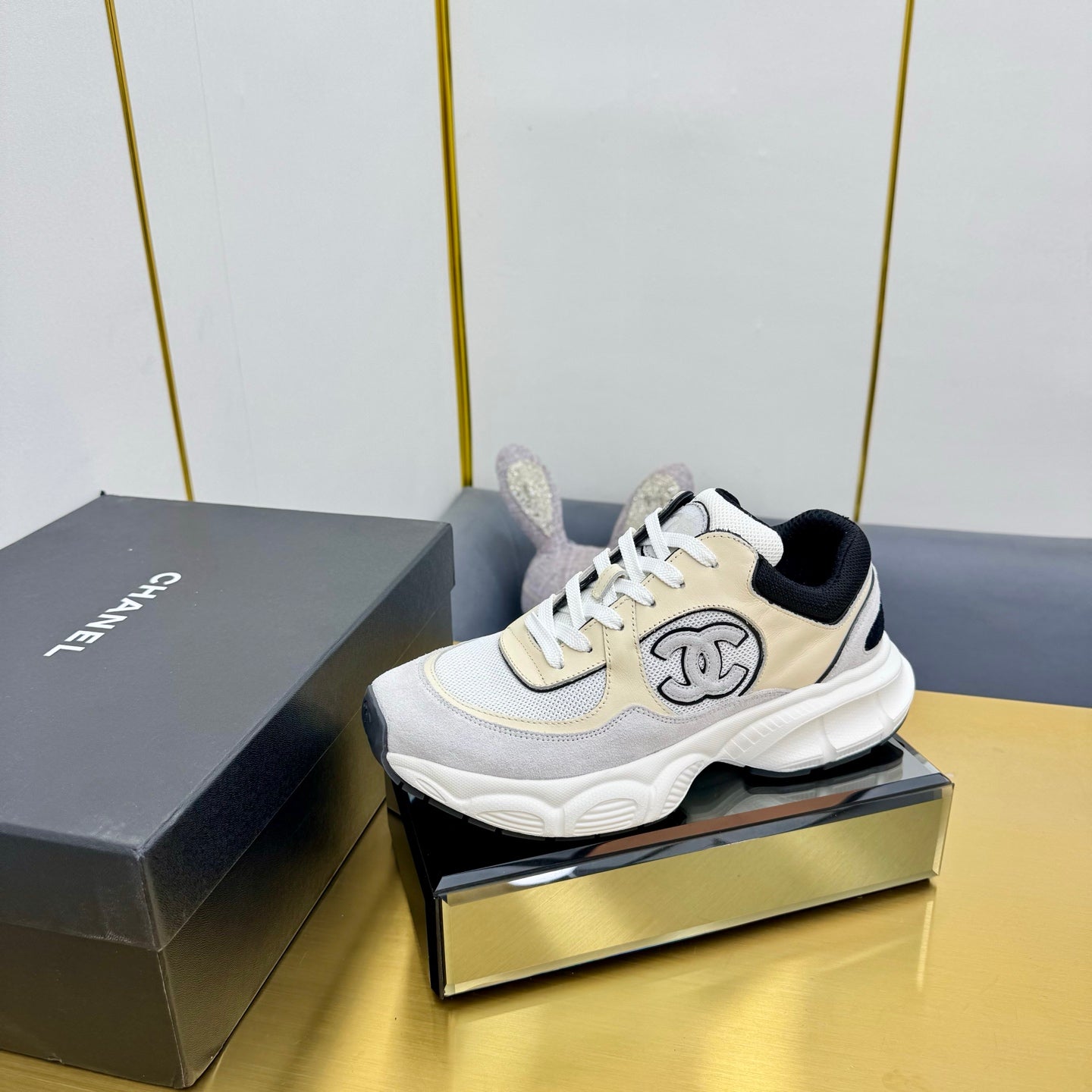 CC 26s Chunky Sneakers Grey Beige Black Suede 927334