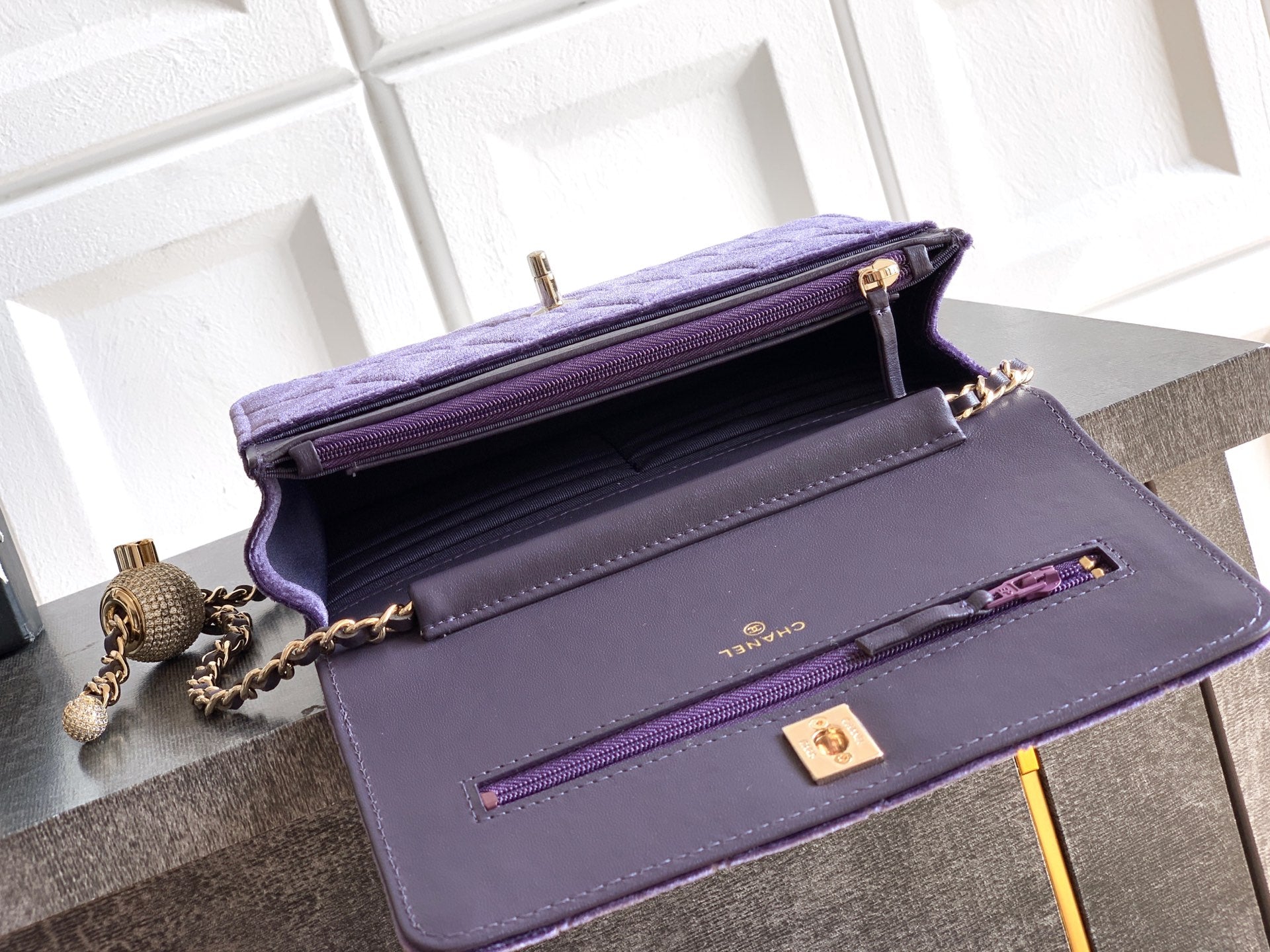 CC 26C Flap Bag 20 Purple Velvet