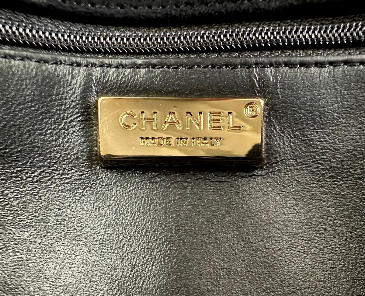 Chanel 2026 Pouch With Chain Strap 22cm Black Suede