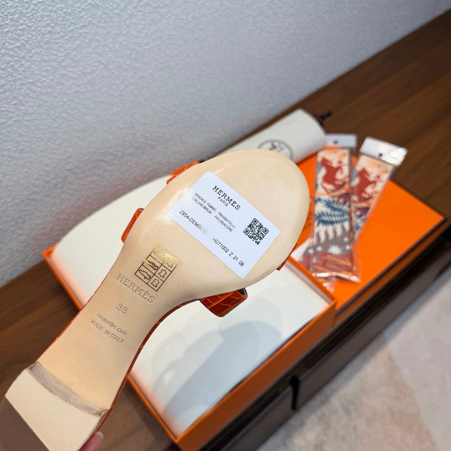 HM Oasis Sandals 4.5cm Orange Embossed Calfskin 707110