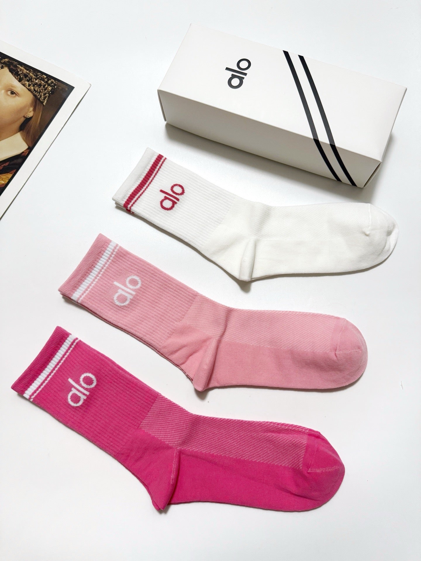 MID-CALF SOCKS 436634 (1 BOX)