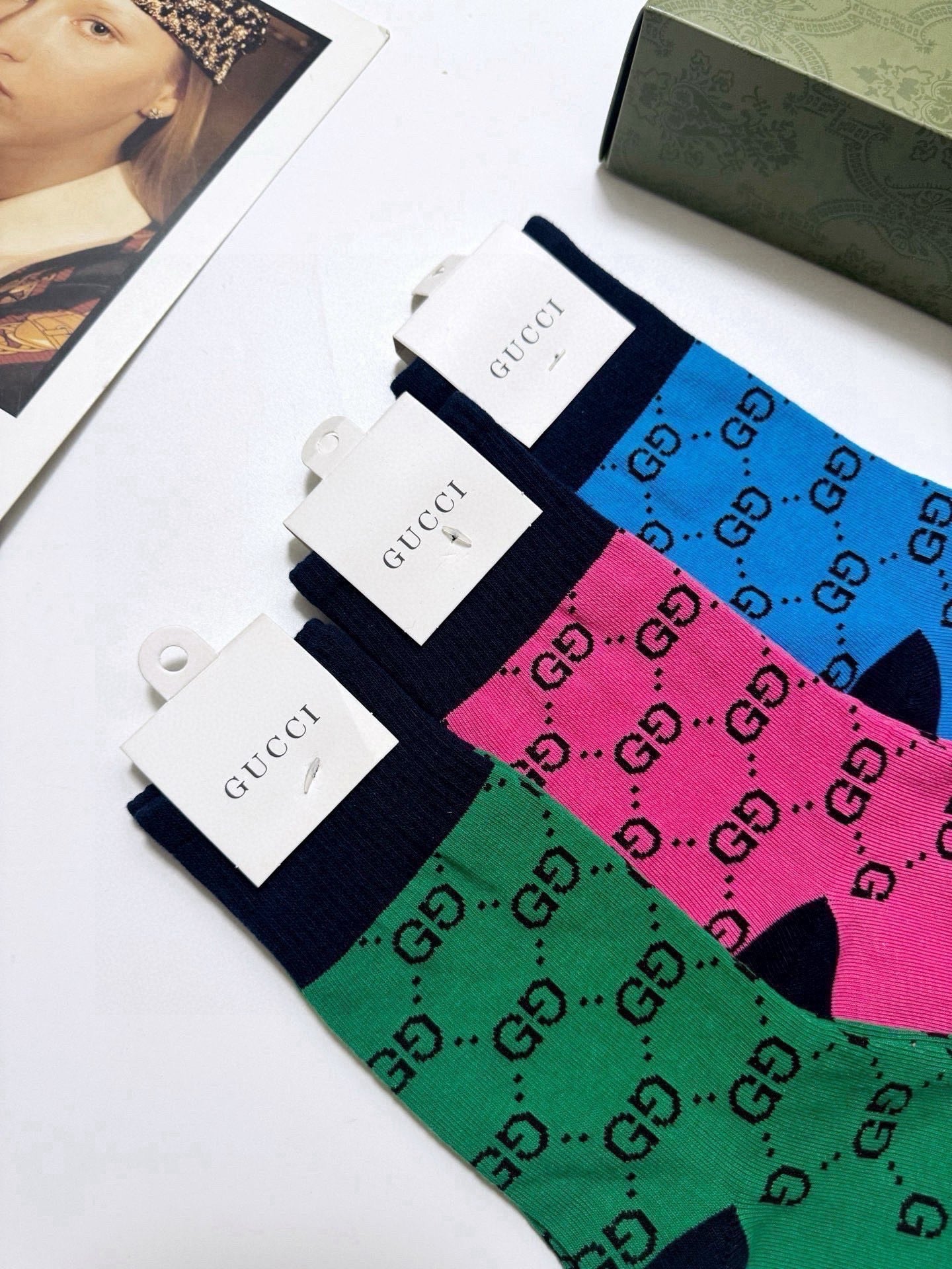 MID-CALF SOCKS 436640 (1 BOX)