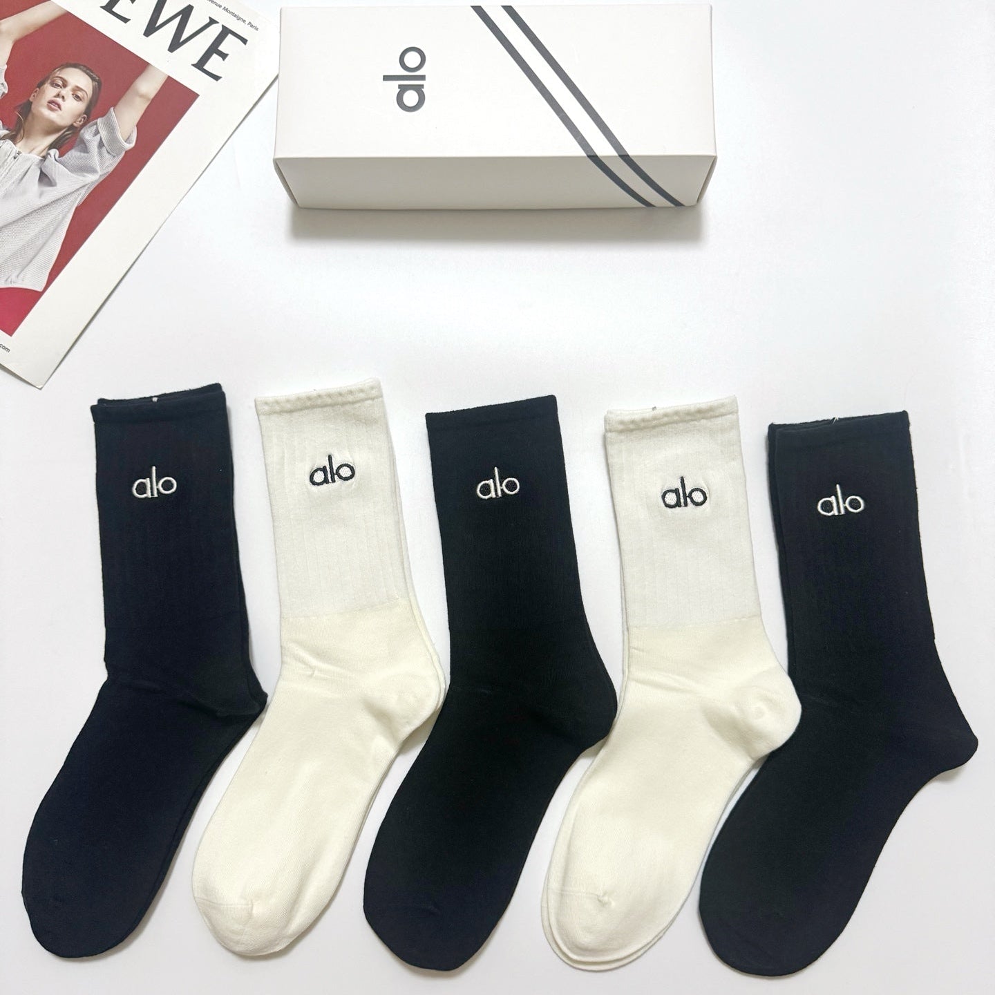CREW SOCKS 436653  (1 BOX)