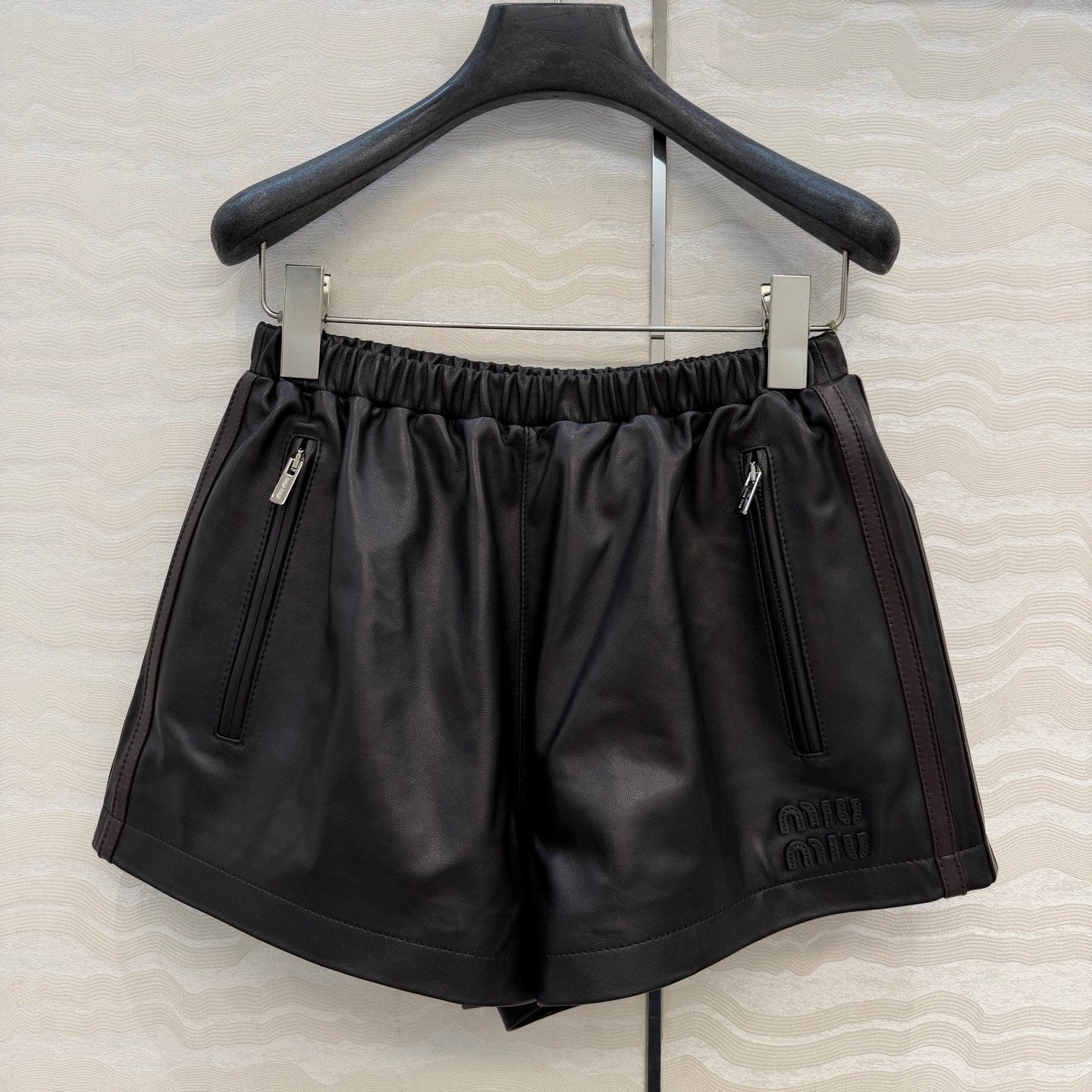 Miu SS26 Striped Nappa Leather Shorts Black Lambskin 351112