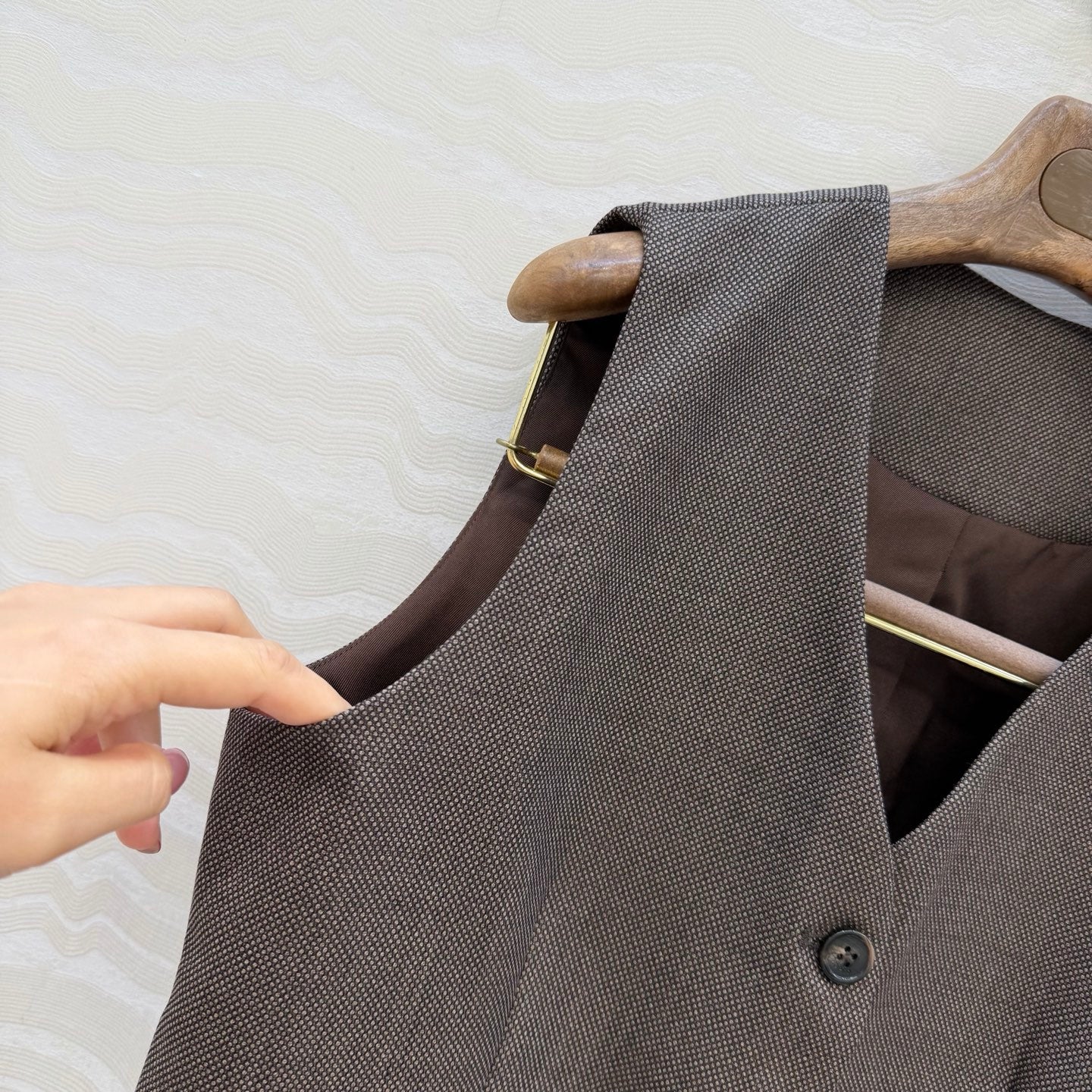 LP 2026 Vest Taupe Acetate Wool 373529