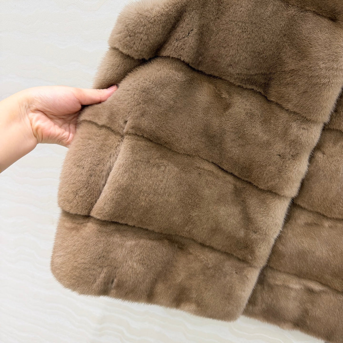 CD 26s Faux Fur Gilet Vest Brown Mink Fur 429415
