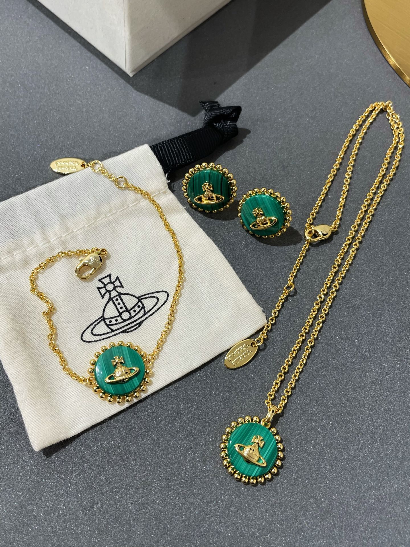Vivienne Westwood Neyla Necklace Gold