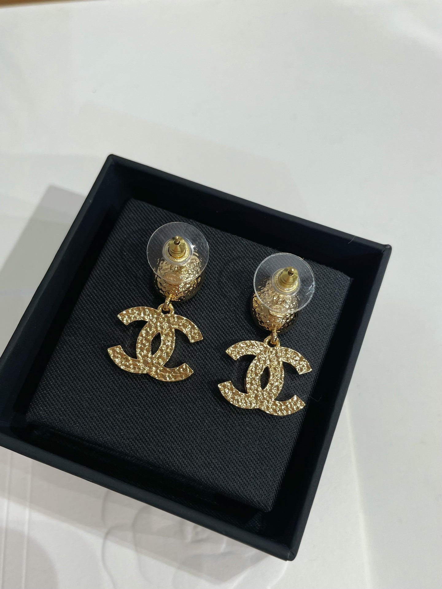 CC 26FW Pink Flower Gold Earrings 021