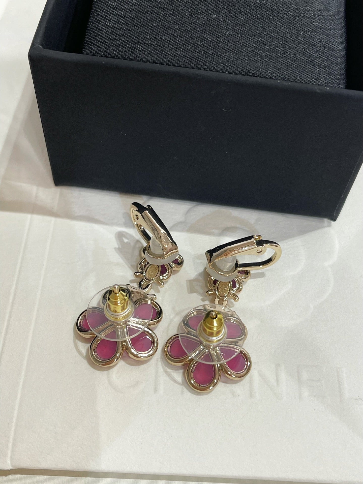 CC 26FW Pink Flower Gold Earrings 020