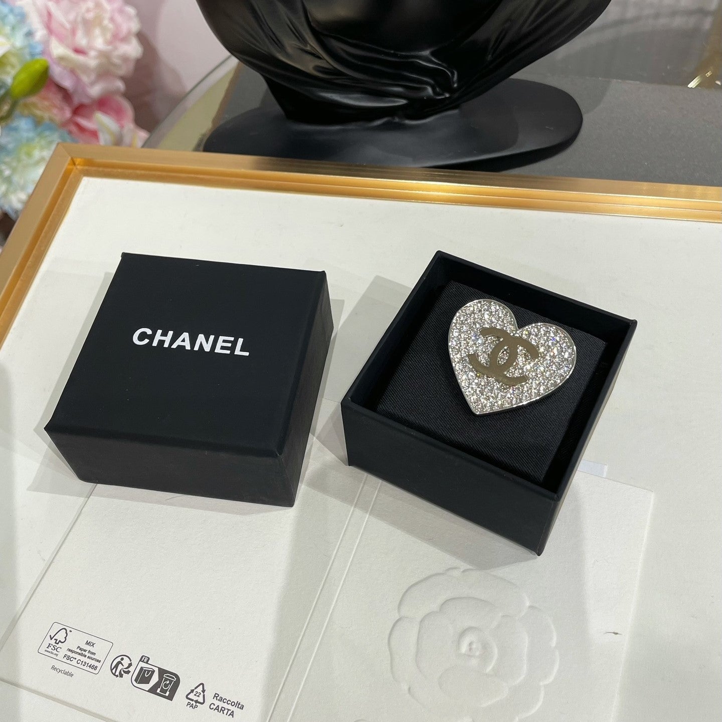 CC 26FW Heart Sliver Broochs 009