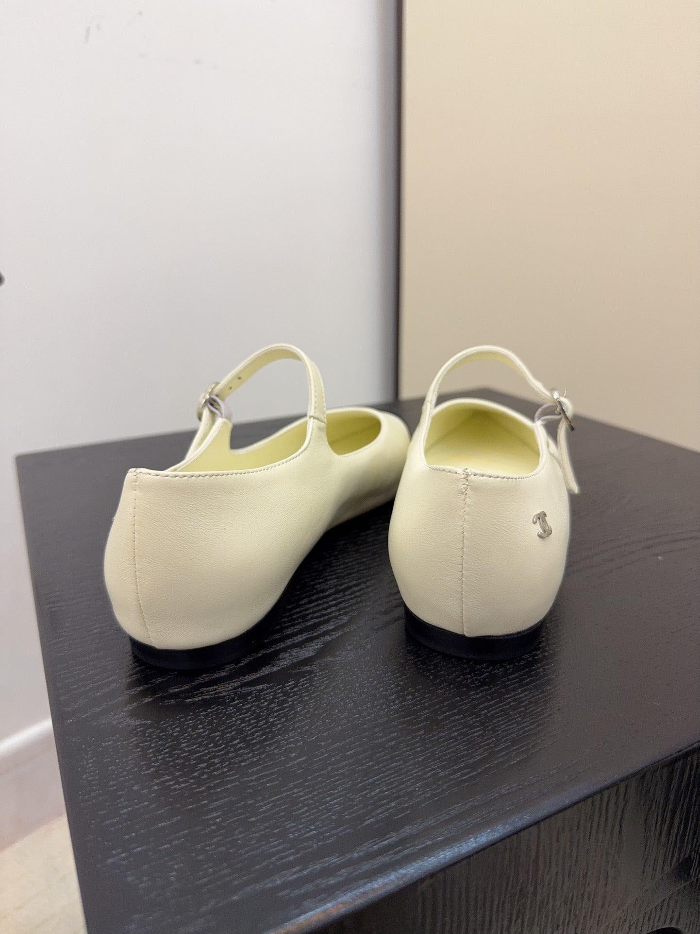 CD FW Mary Janes Light Beige Lambskin & Grosgrain 505040