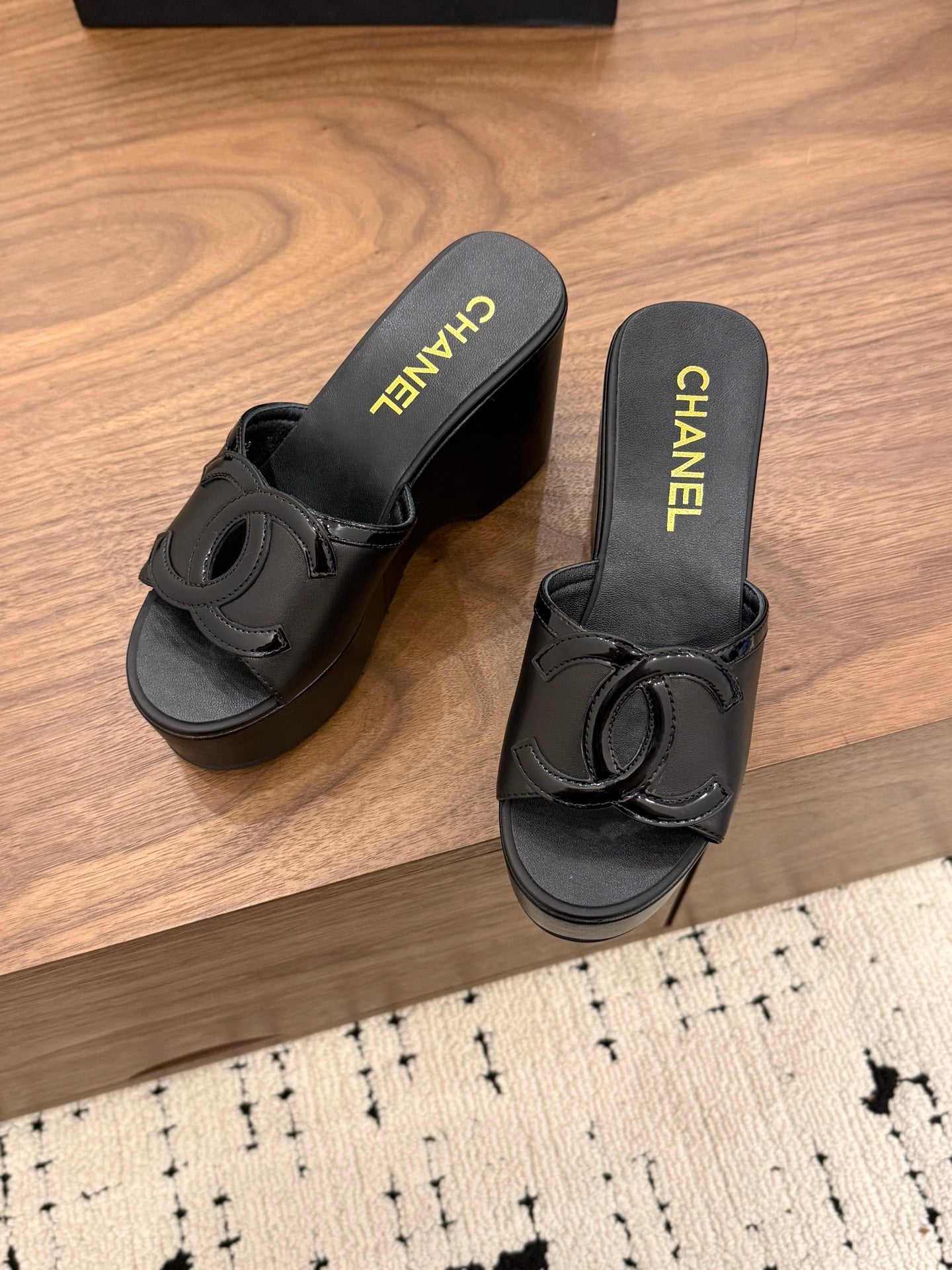 CC 26s Wedge Sandals 95 Mm In Black Calfskin Style 1