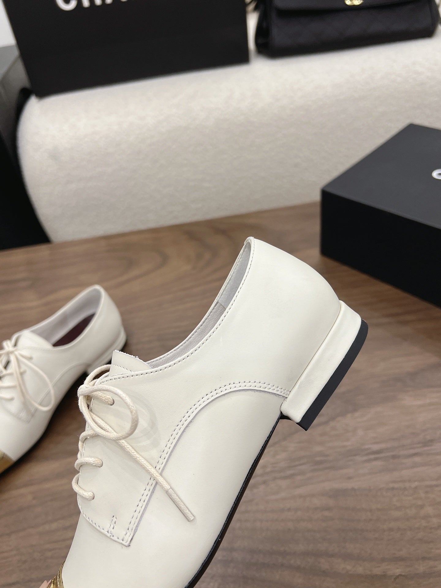 CC 26s Loafer 2cm Gold White Leather 910473