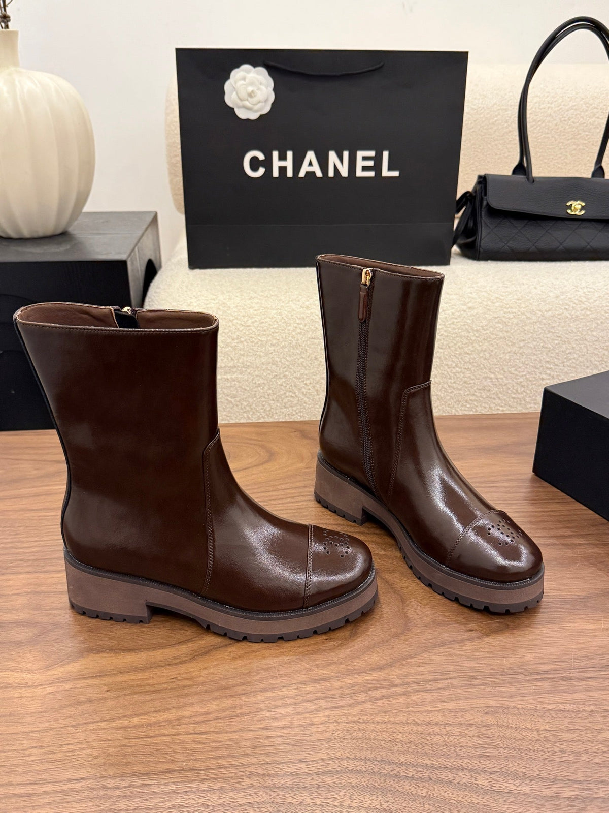 CC 26B Mid-Calf Boots 4.5cm Brown Glossy Leather 122439