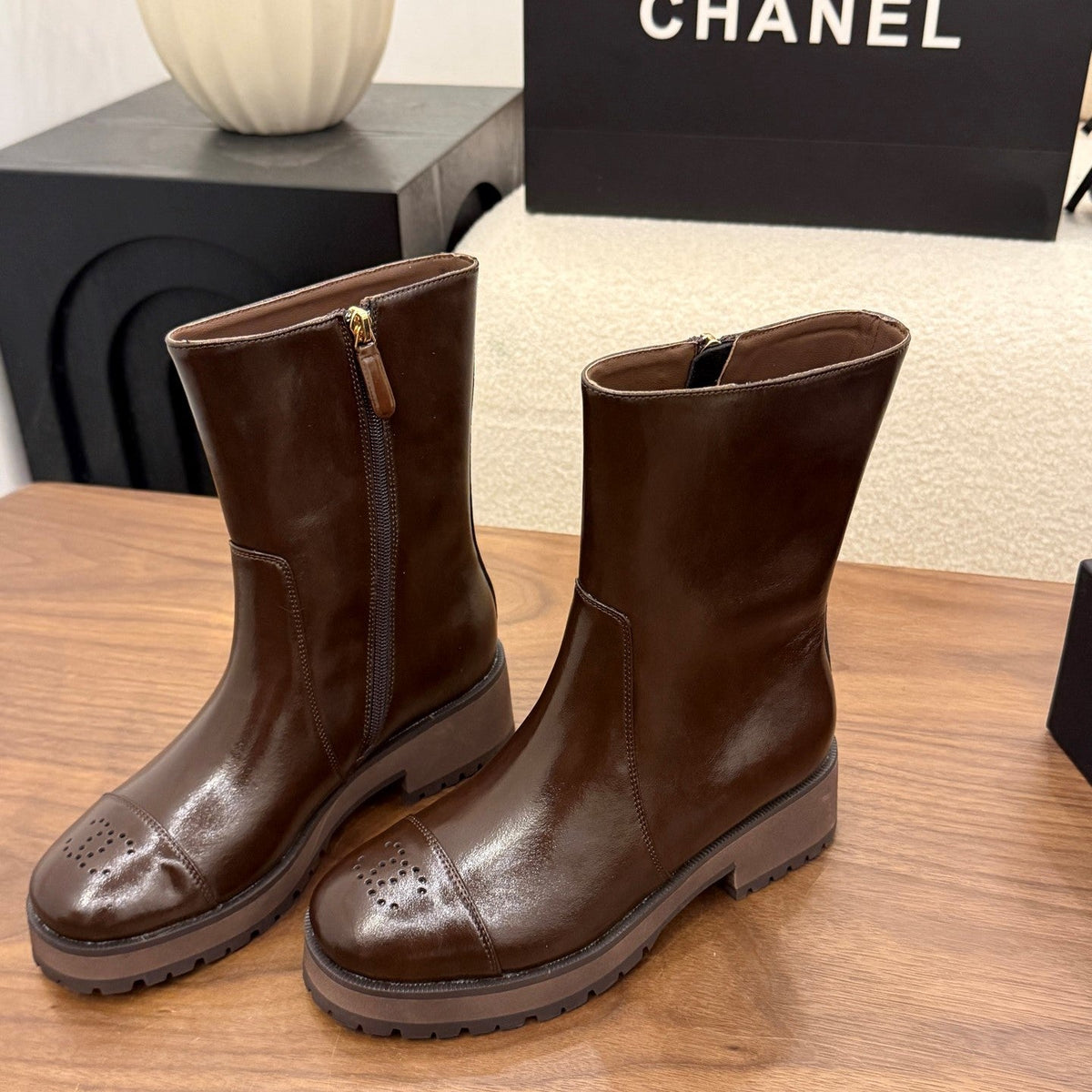 CC 26B Mid-Calf Boots 4.5cm Brown Glossy Leather 122439