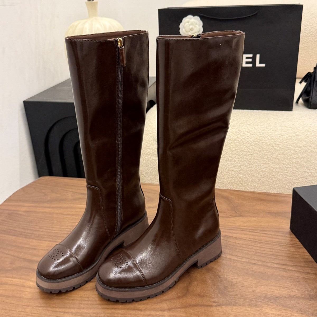 CC 26B Knee-High Boots 4.5cm Brown Glossy Leather 122442