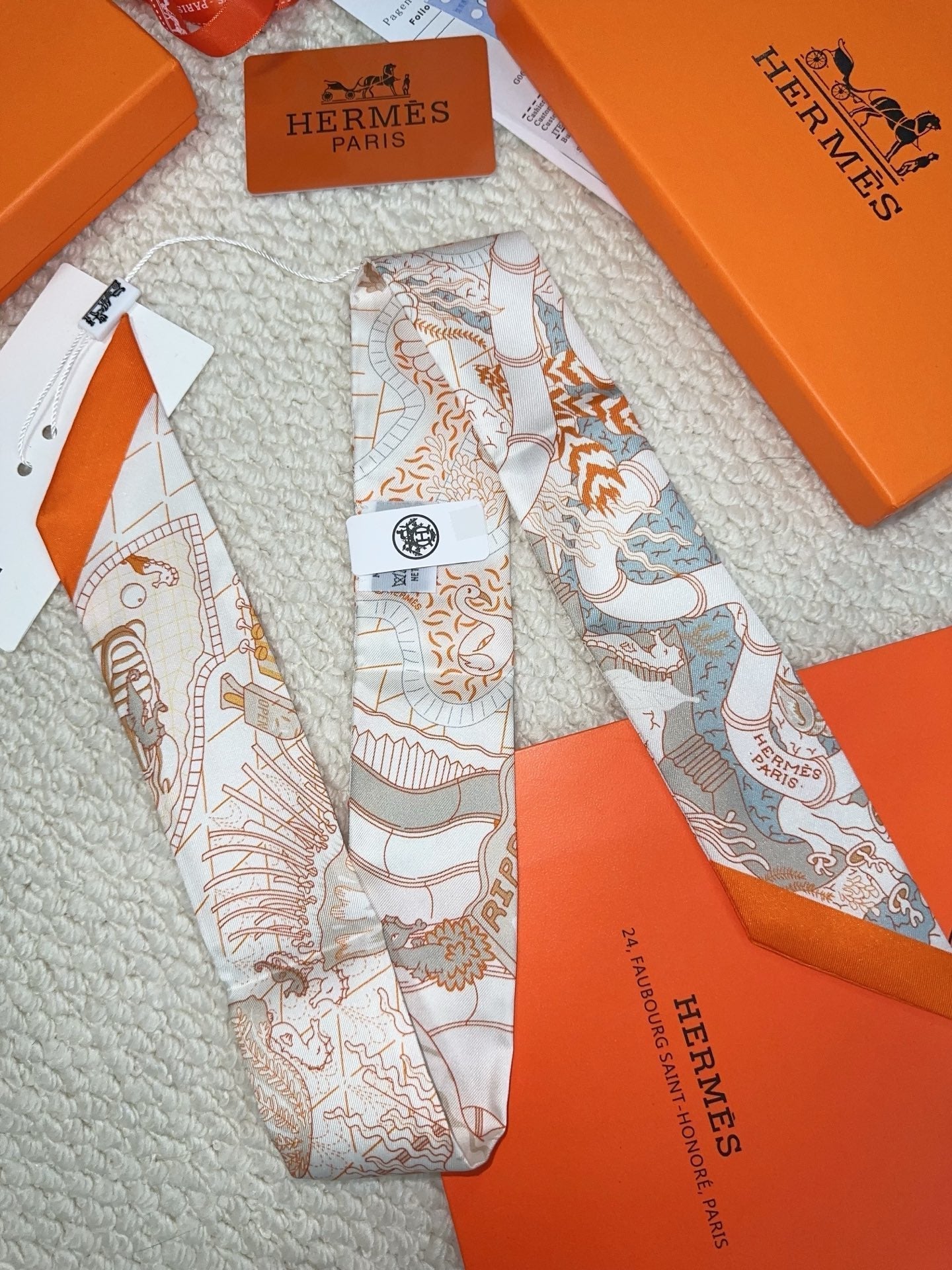 Hermes 26s Scarf 86 In Silk 309654