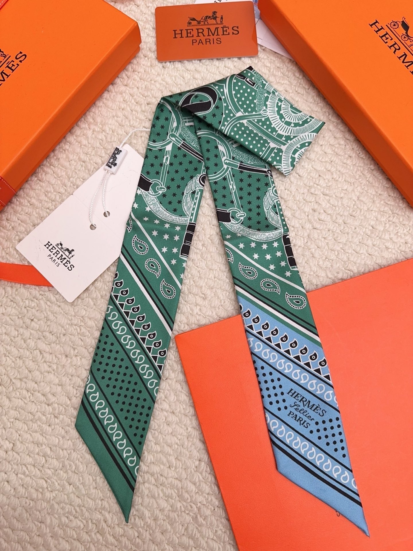 Hermes 26s Scarf 86 In Silk 309657