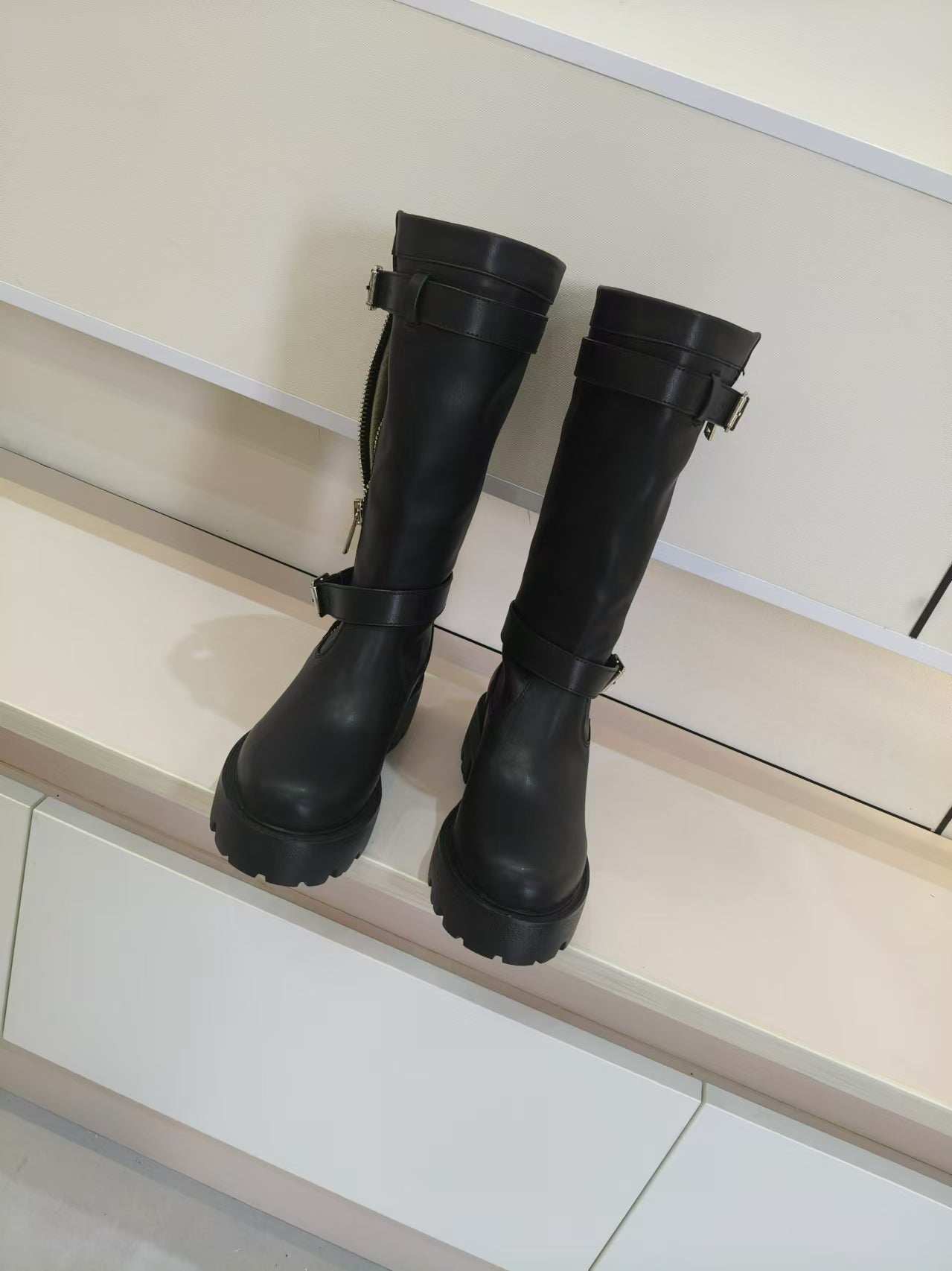 CD D-Major Boots Buckle Straps Black Leather 939041