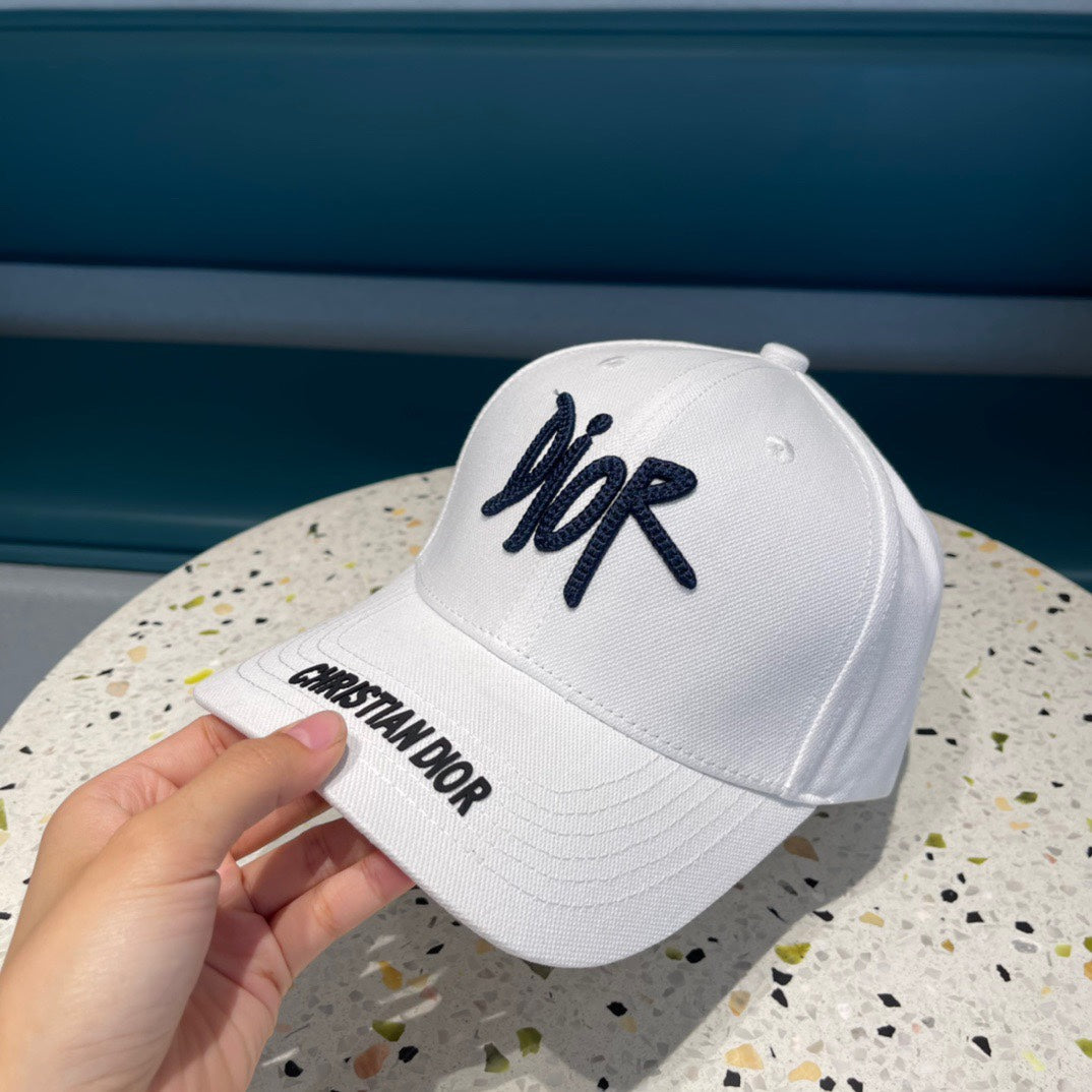DIOR BASEBALL CAP IN WHITE COTTON 427795