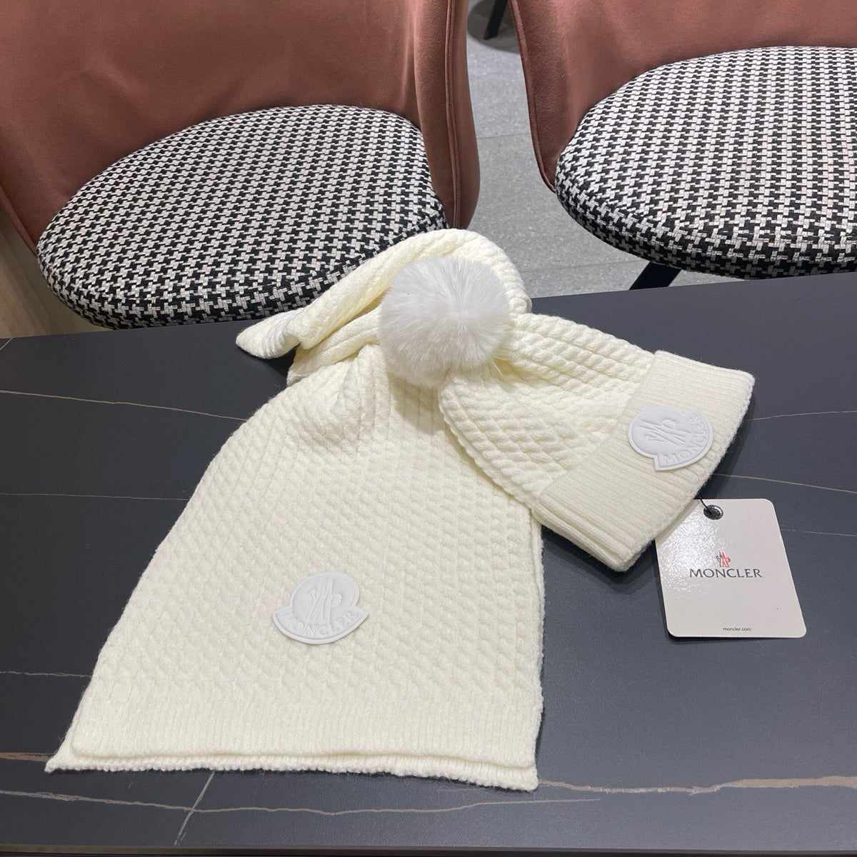 Moncler Hat Scarf Set White Cable Knit Fur 481806