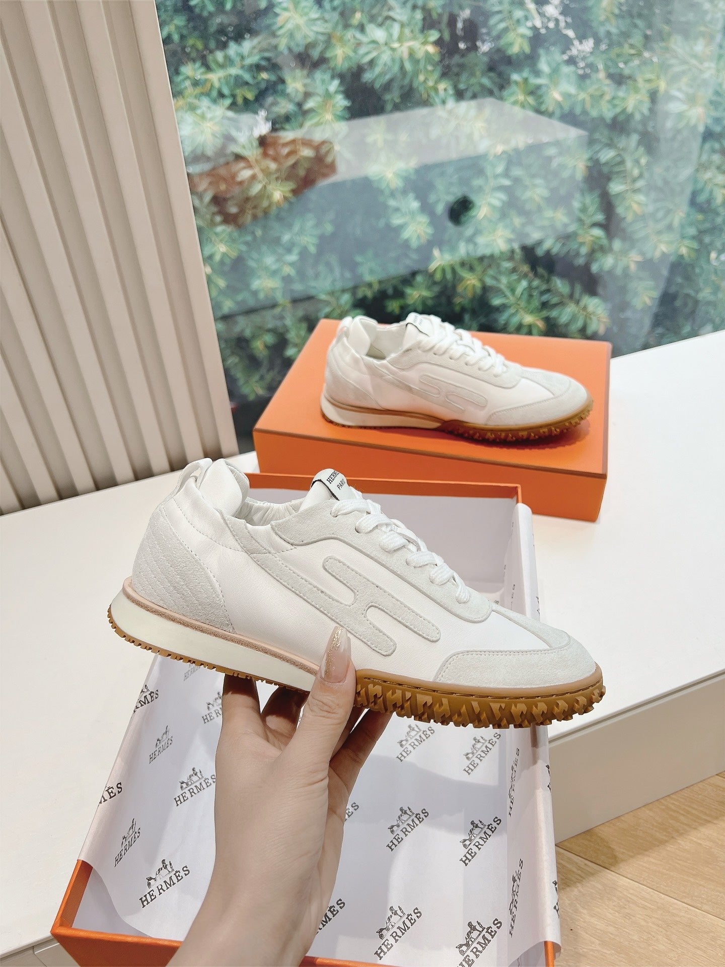 HM JET SNEAKER WHITE CALFSKIN