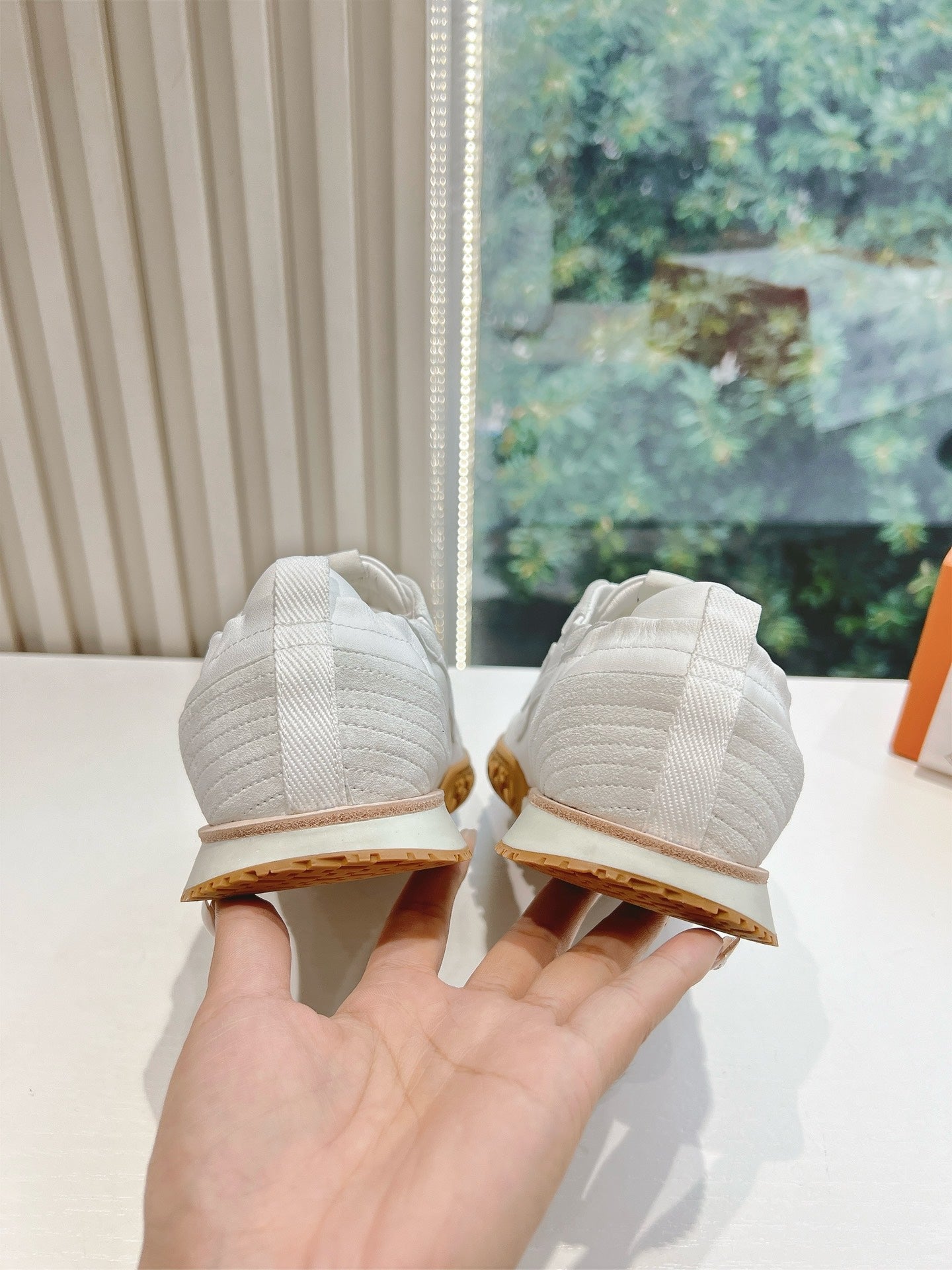 HM JET SNEAKER WHITE CALFSKIN