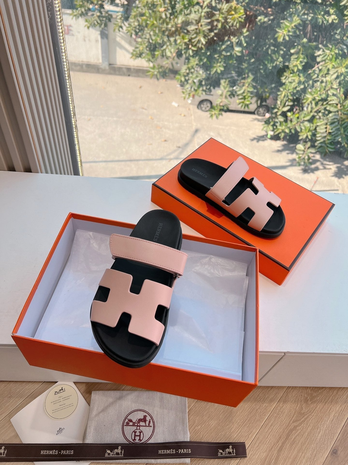 HM Chypre Sandal Pink Pastel Calfskin 202807