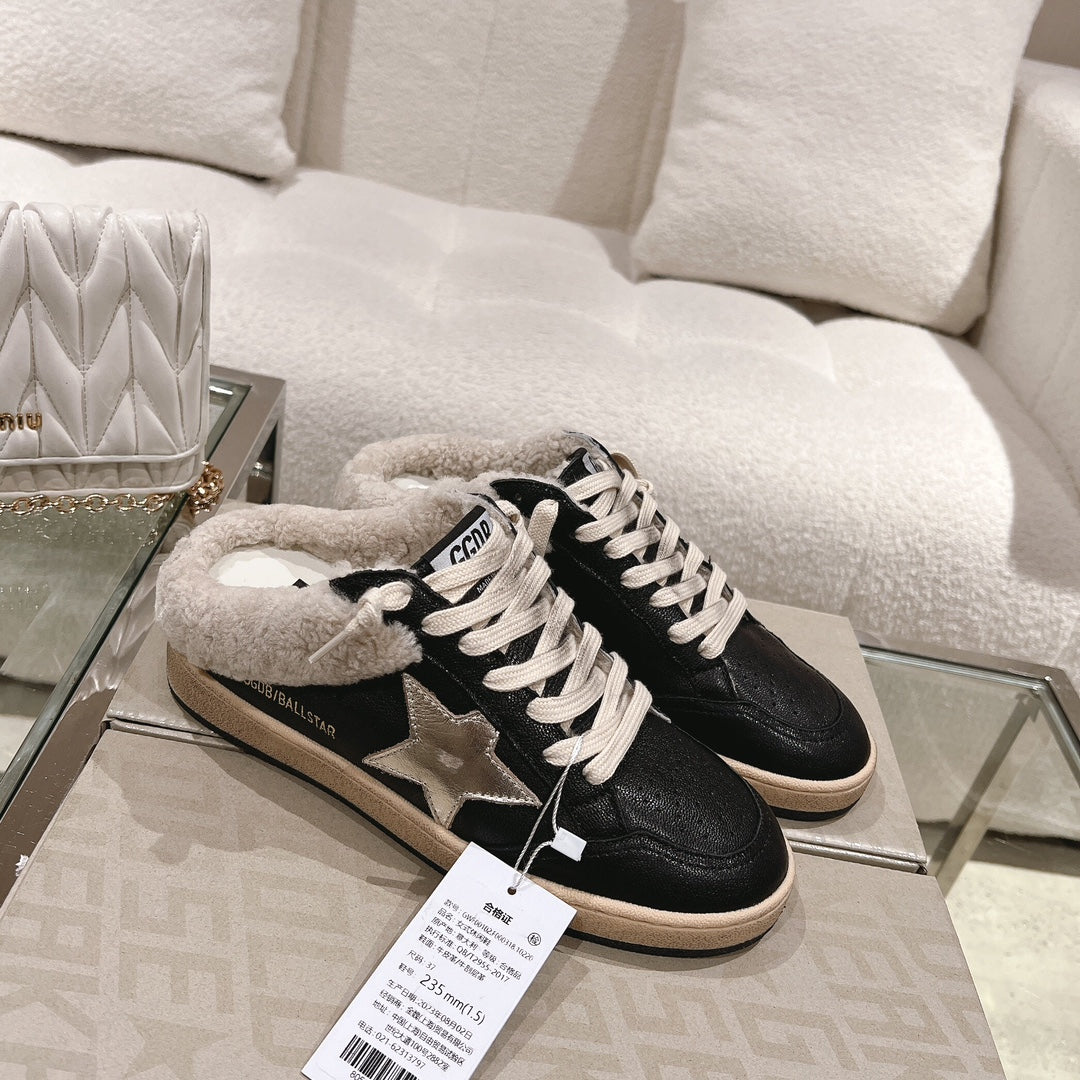 SUPER-STAR SABOTS IN BLACK SHINY CALFSKIN SILVER STAR