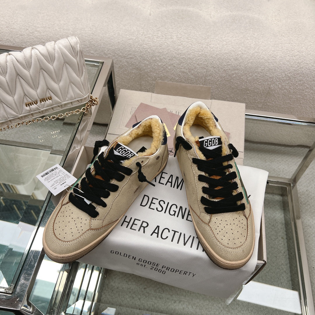 BALL STAR SNEAKERS IN RODEO DUST BEIGE CALFSKIN WITH GREEN STAR BLUE HEEL TAB