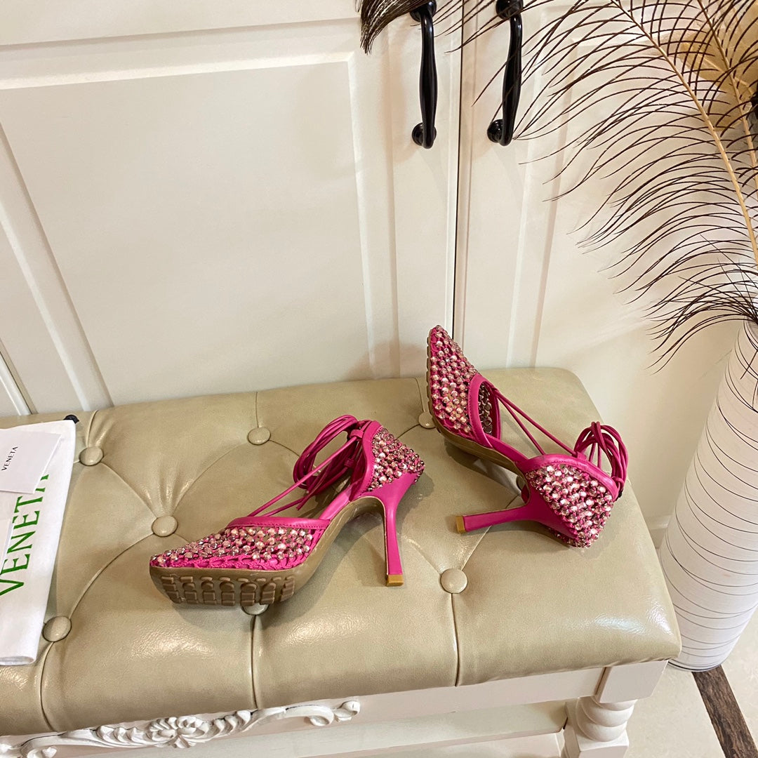 BV 26s Stretch Lace-Up Sandal 9cm Punch Pink Metallized Mesh Leather