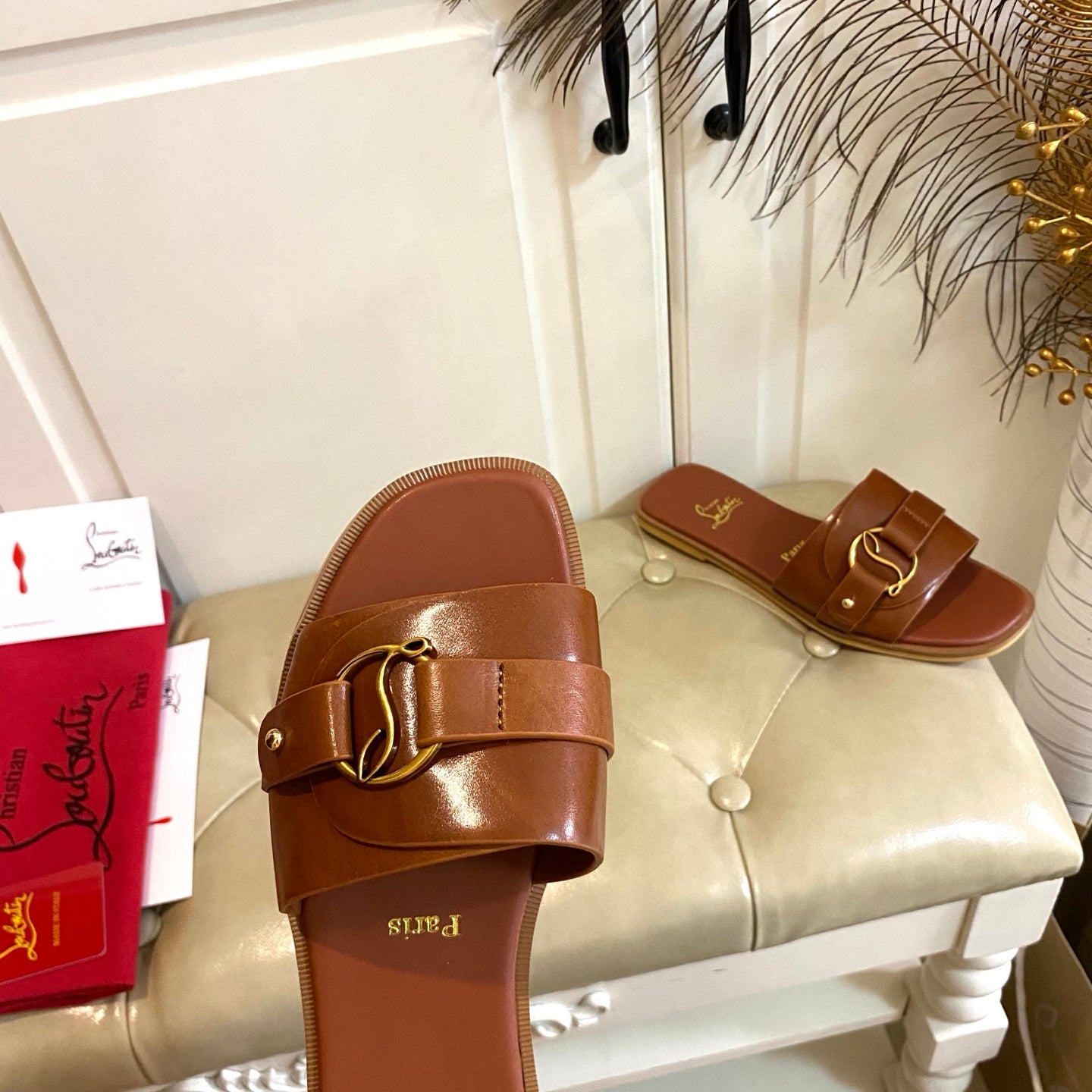 CL 26s Flat Sandal Brown Leather 687809