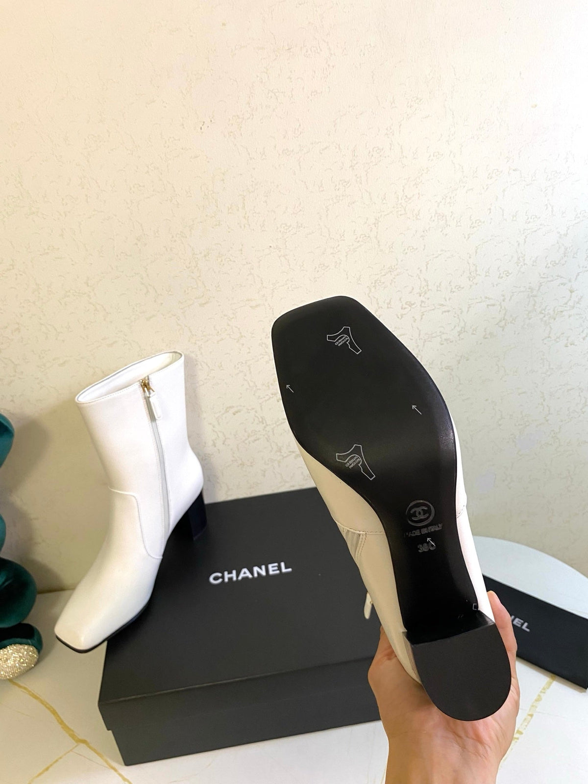CC 26s High Boots 7.5cm Ankle Boots White Calfskin 126166
