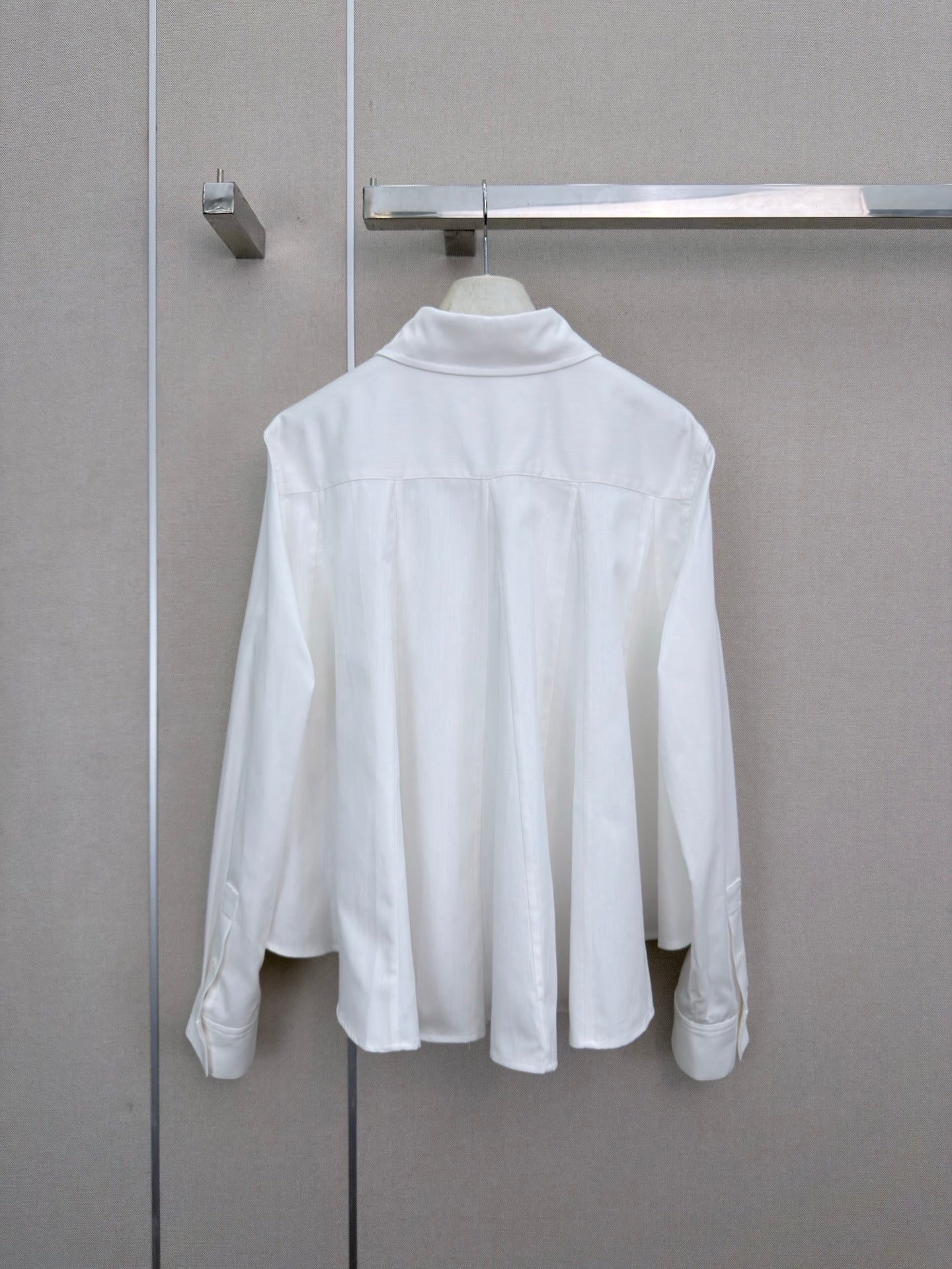 Loewe Long-Sleeved Shirt With Embroidered Logo White Cotton 379577