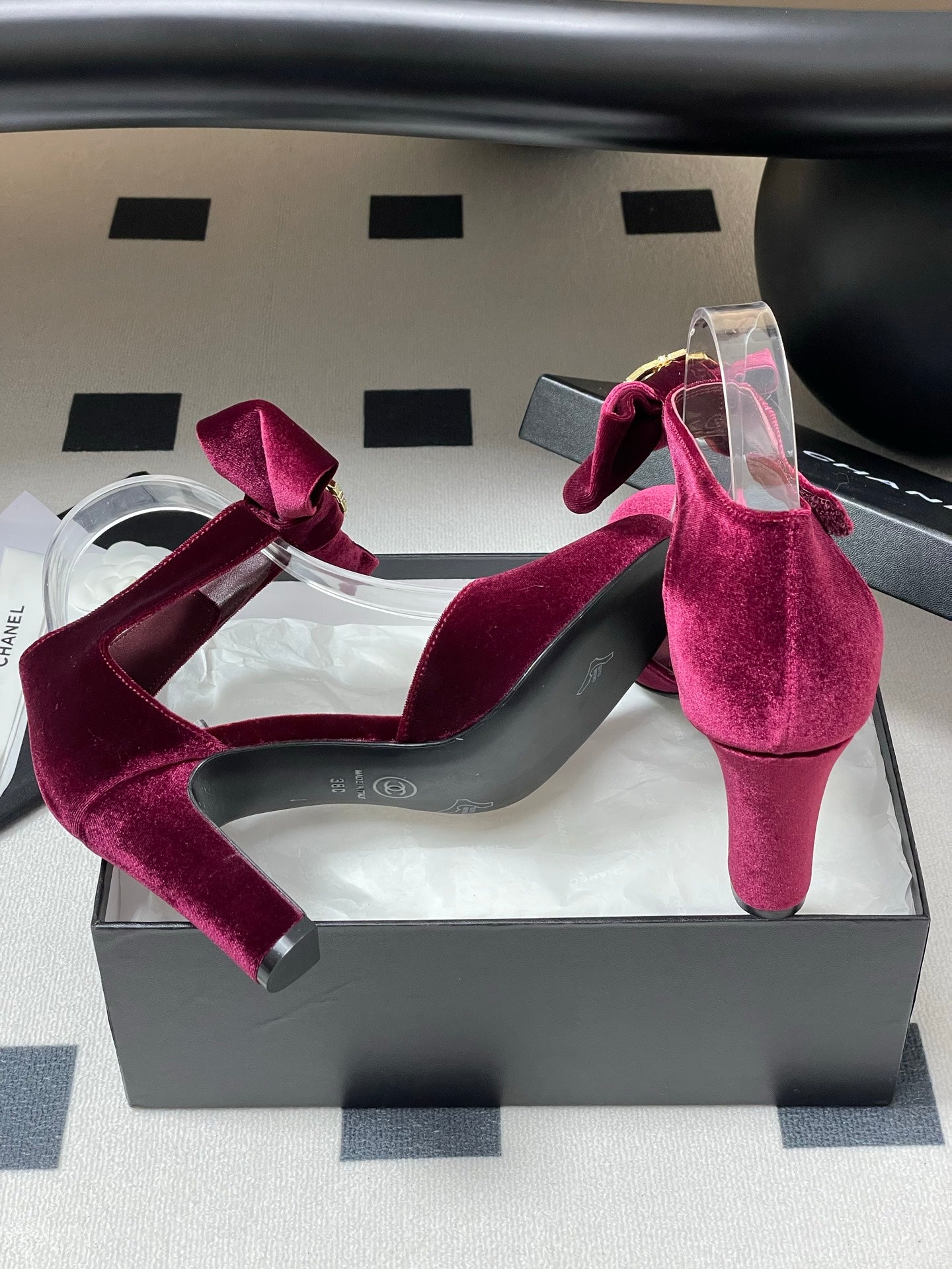 CC 25S Double C Rhinestone Buckle Bow High Heel Pump 85 Wine Velvet 247569