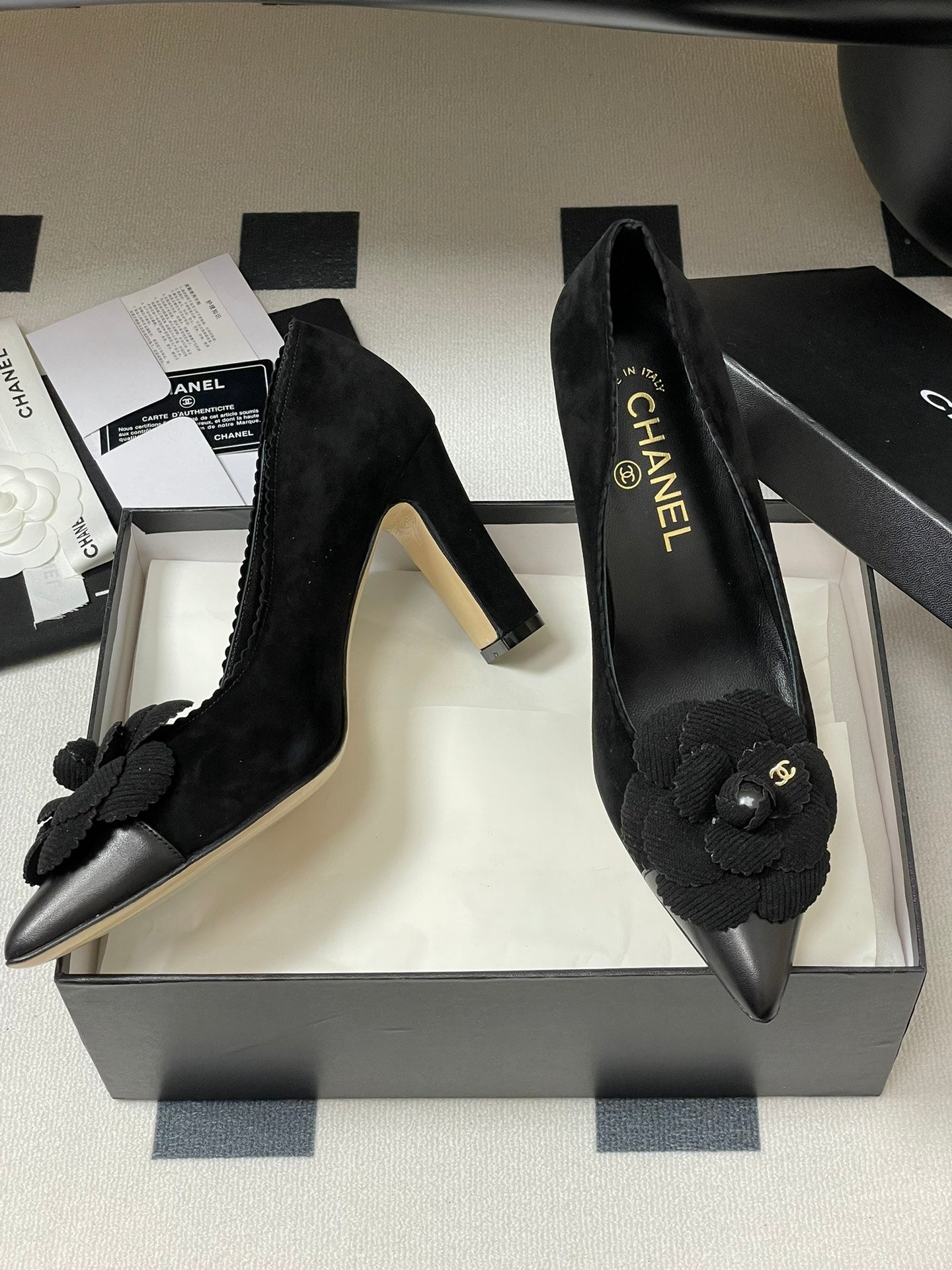 CC 25C Classic Camellia Pointed High Heels Pump 85mm Black Suede 247617