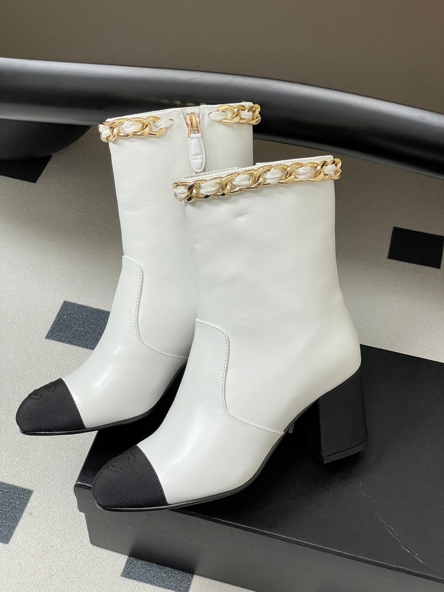 CC 25B Chain Short Boot 70mm Black White  Denim Cowhide 423148
