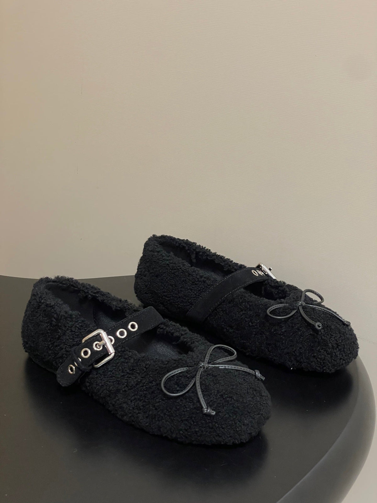 MM 26s Mary Jane Flats 1cm Black Shearling 151128