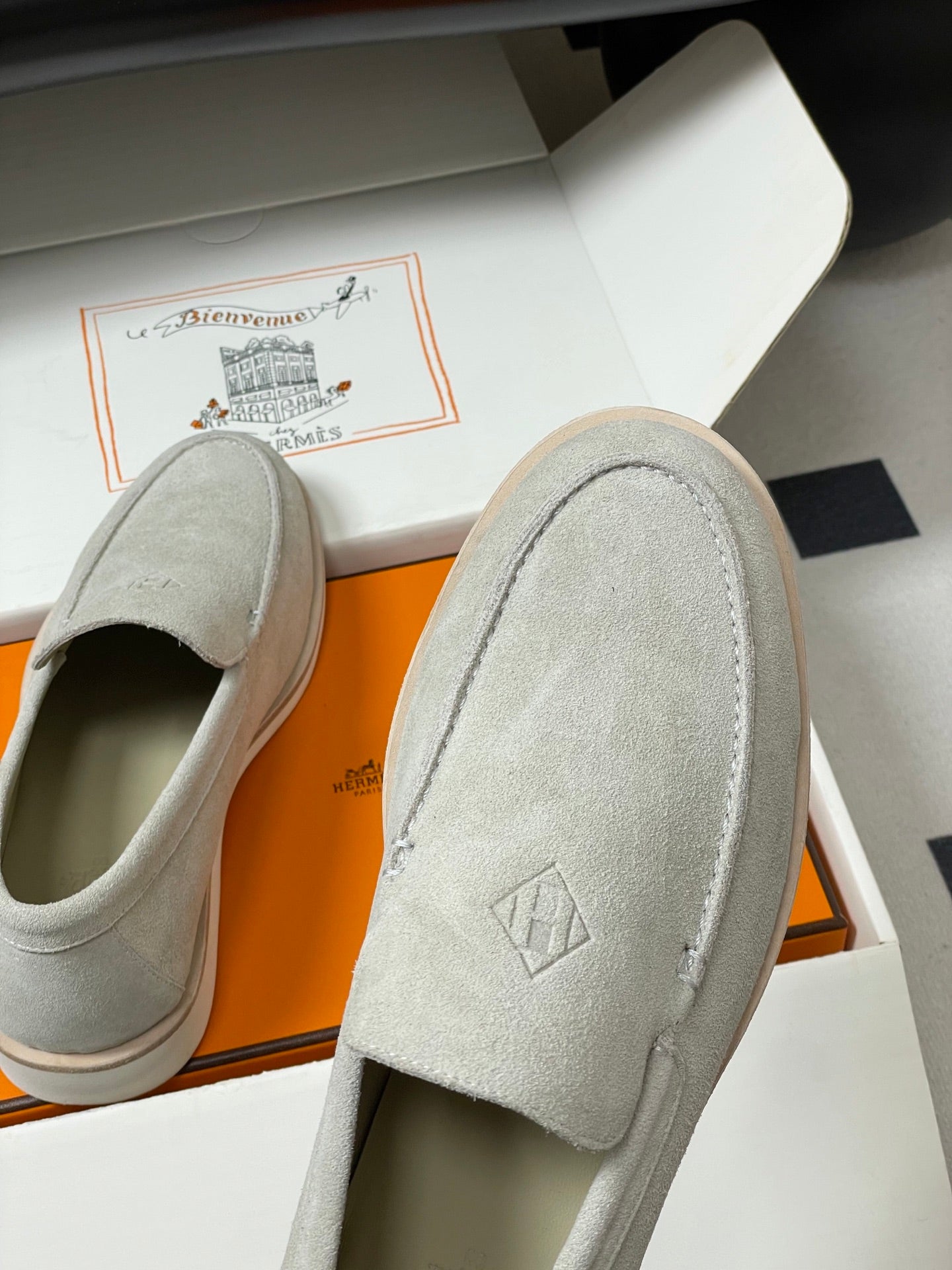 HM Low Loafers Light Grey Suede 593667