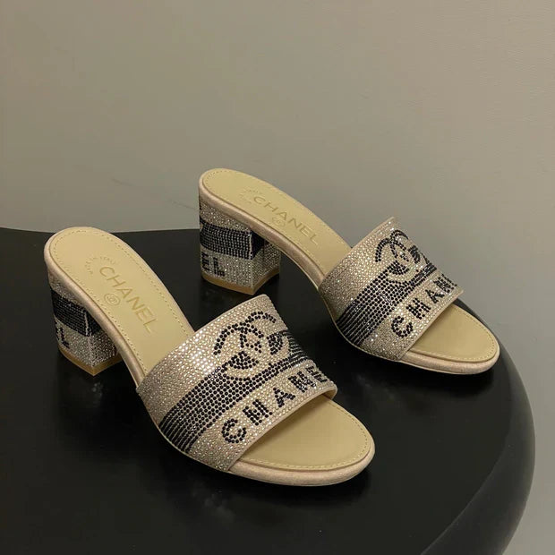 CC 26s Sandals 70 Beige Sheepskin Rhinestones 649511
