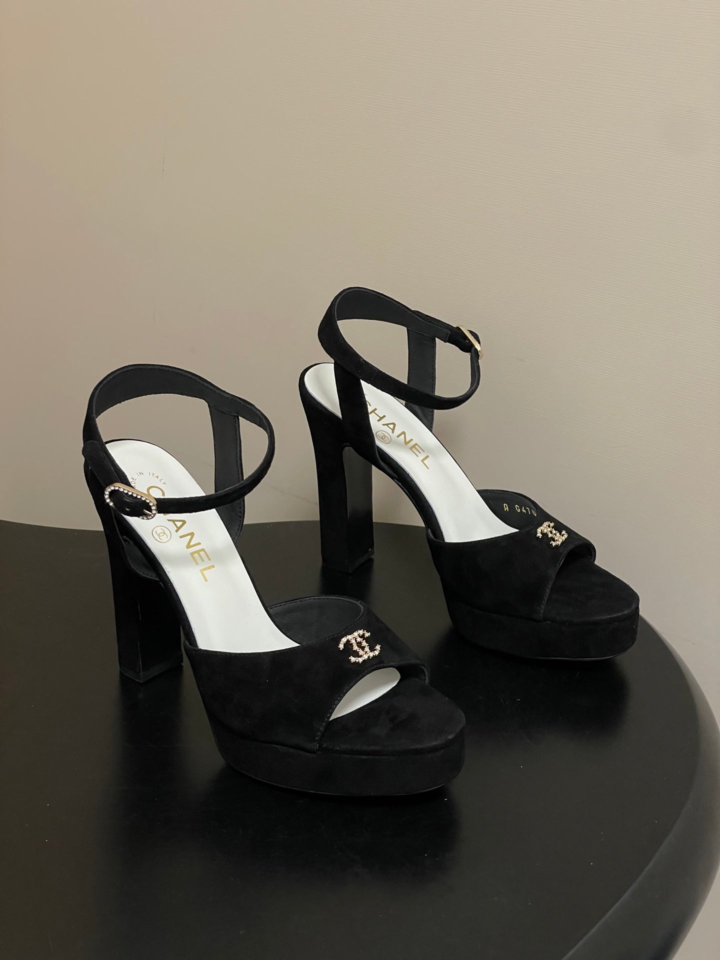 CC 26SS Platform Sandals 120mm Black Double C Sheepskin Suede 632574