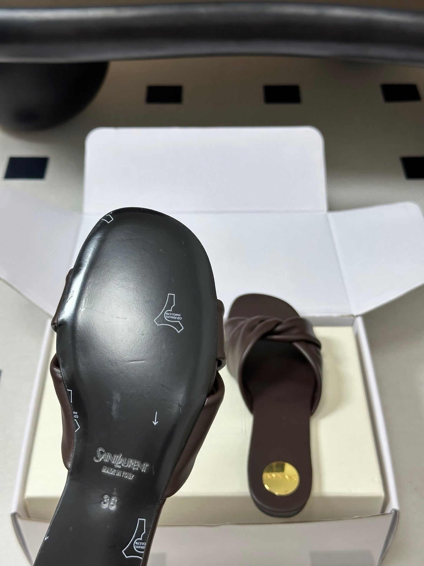 YSL Franciane Mules Coffee Cowhide 835167