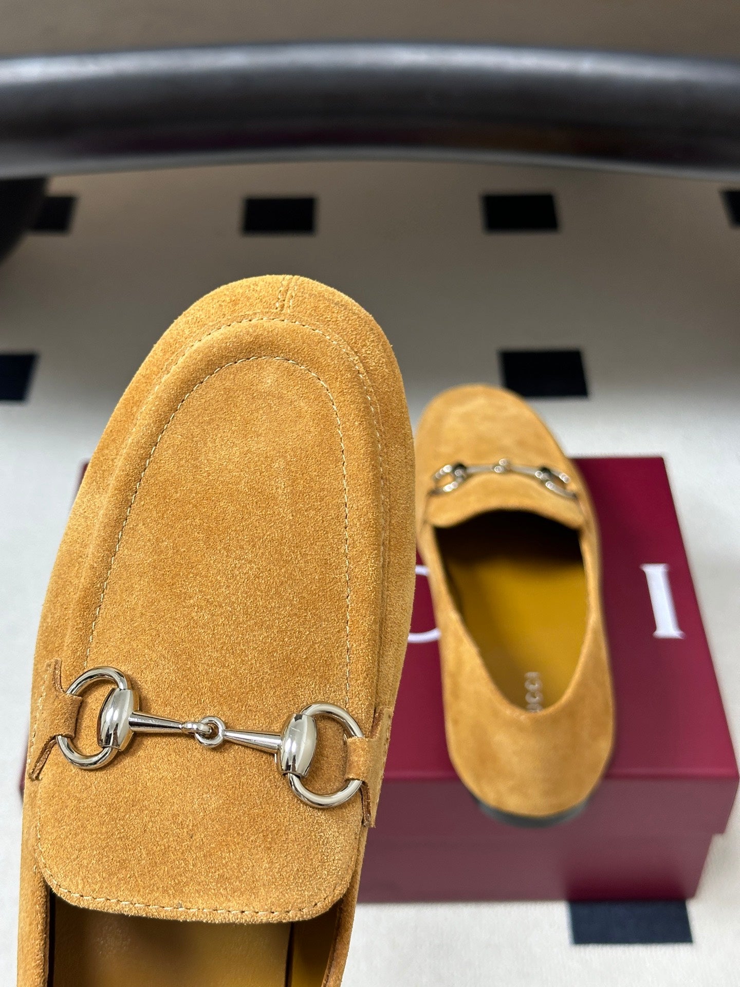 GG 26s Horsebit Loafers Flat Light Brown Suede 952562