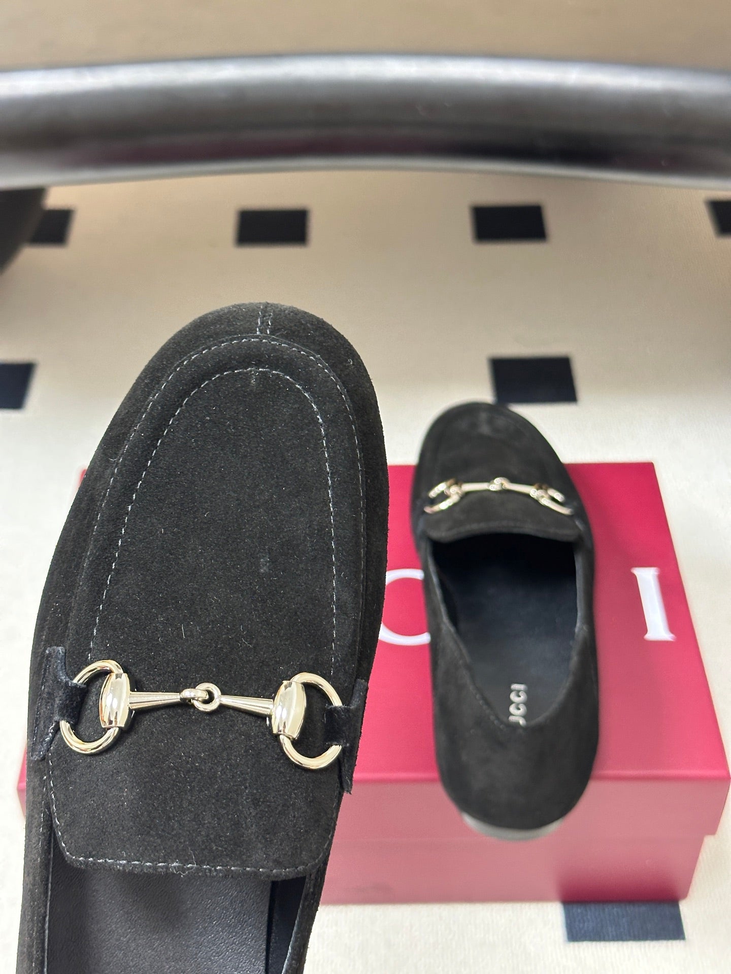 GG 26s Horsebit Loafers Flat Black Suede 952564