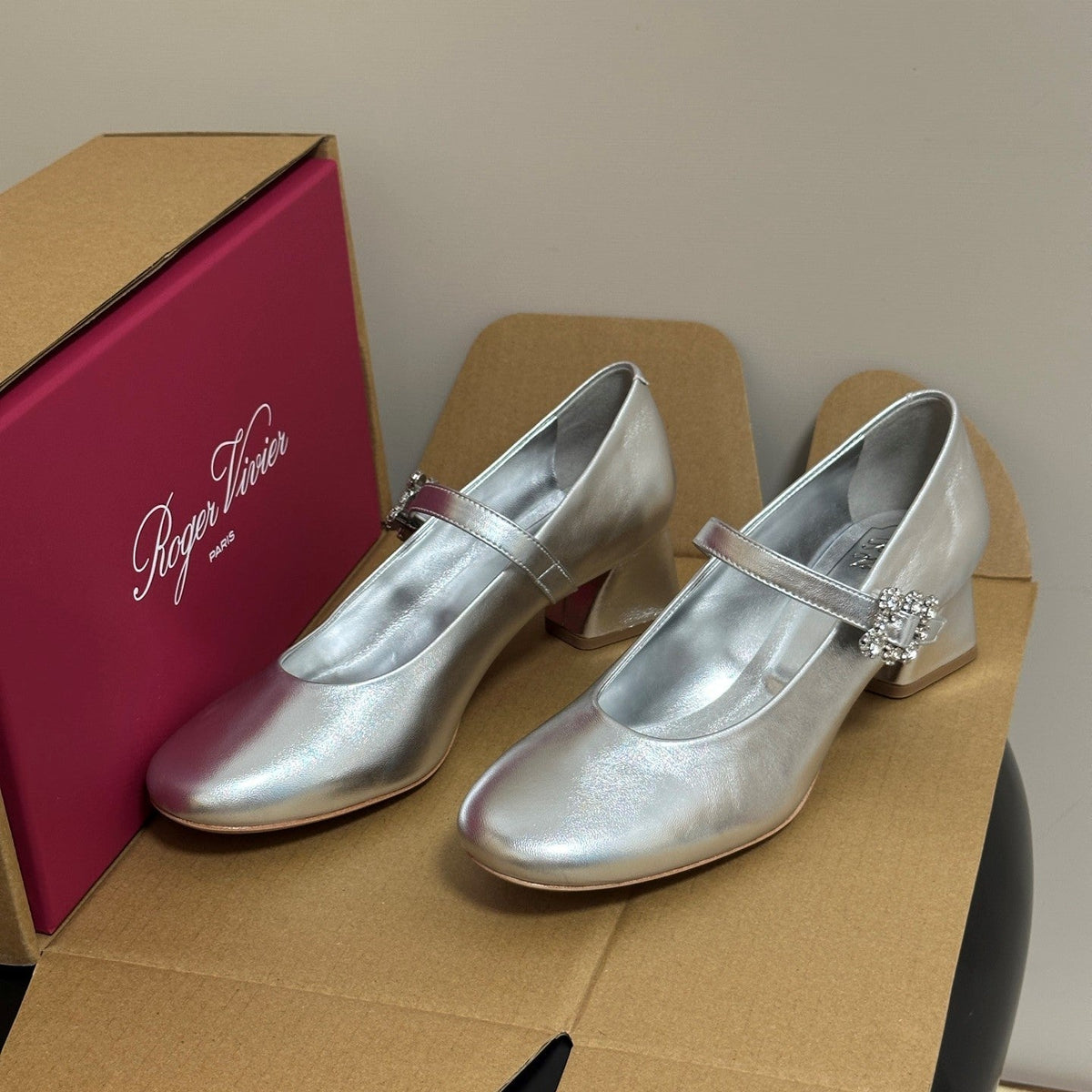 RV 26s Efflorescence Mary Jane Pumps 4.5cm Silver Metallic Leather 119460