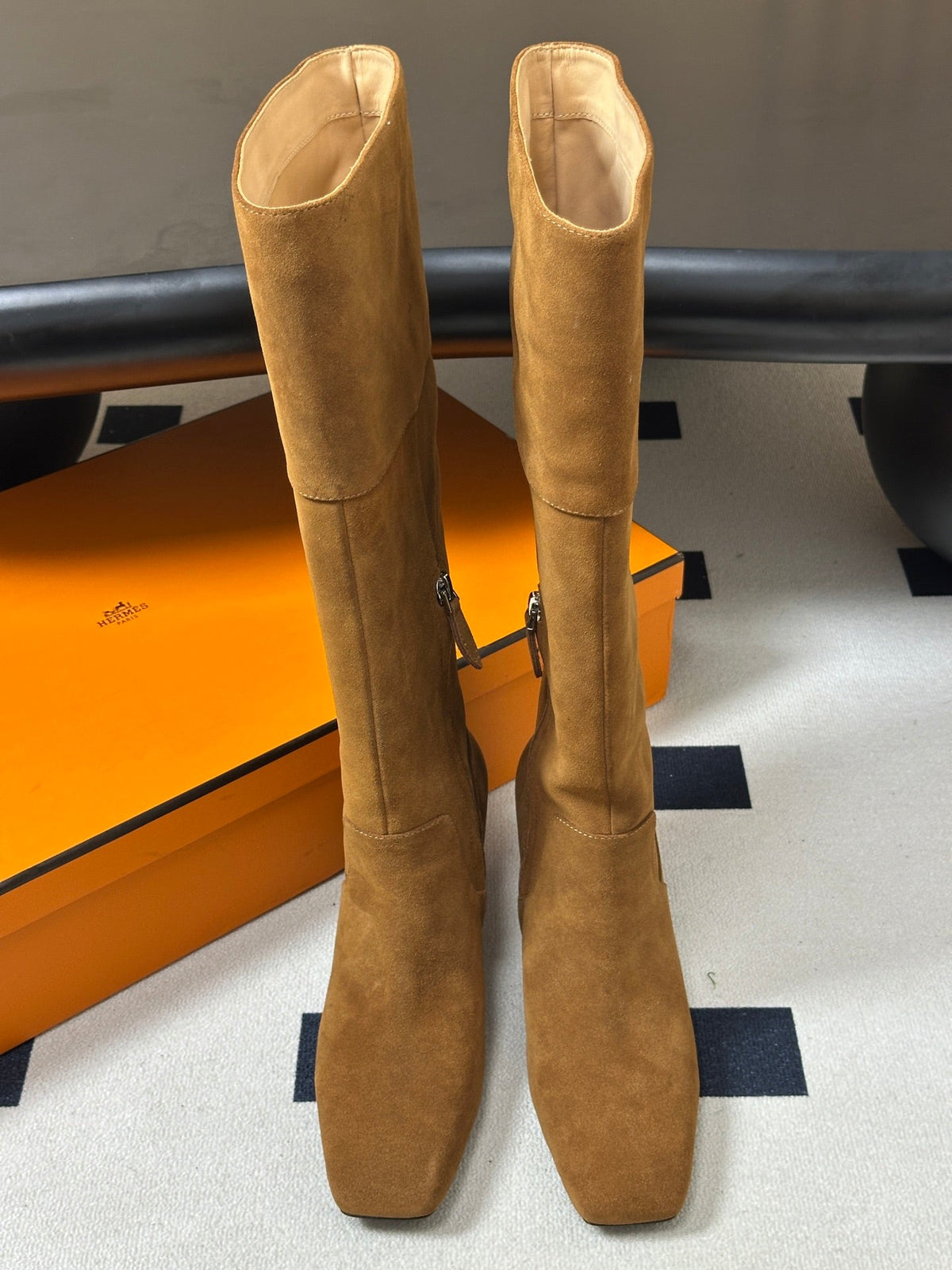 HM 26s Square-Toe Knee-High Boots 5.5cm Tan Suede 150018