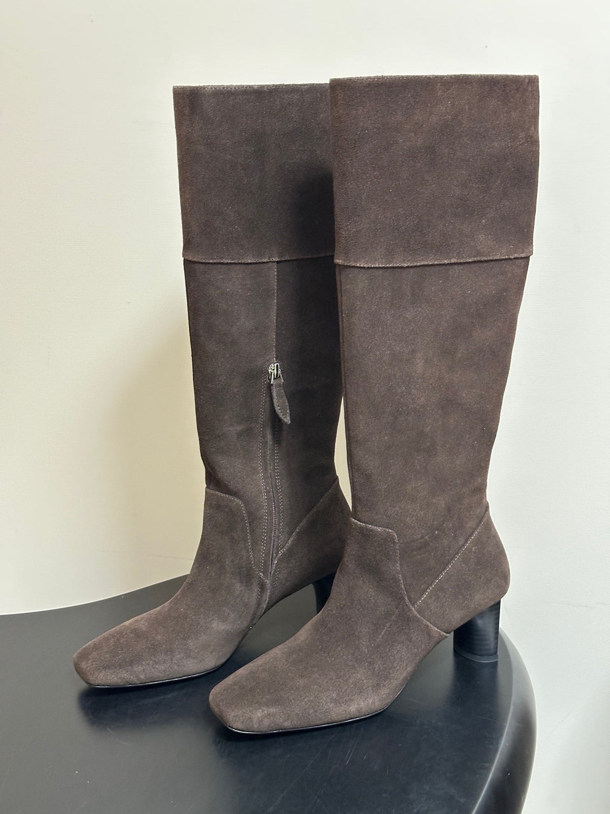 HM 26s Square-Toe Knee-High Boots 5.5cm Ebène Suede 150019