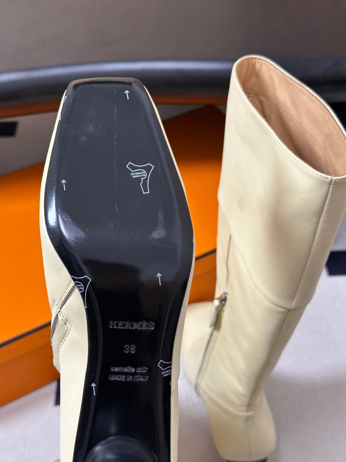 HM 26s Square-Toe Knee-High Boots 5.5cm Cream Leather 150021